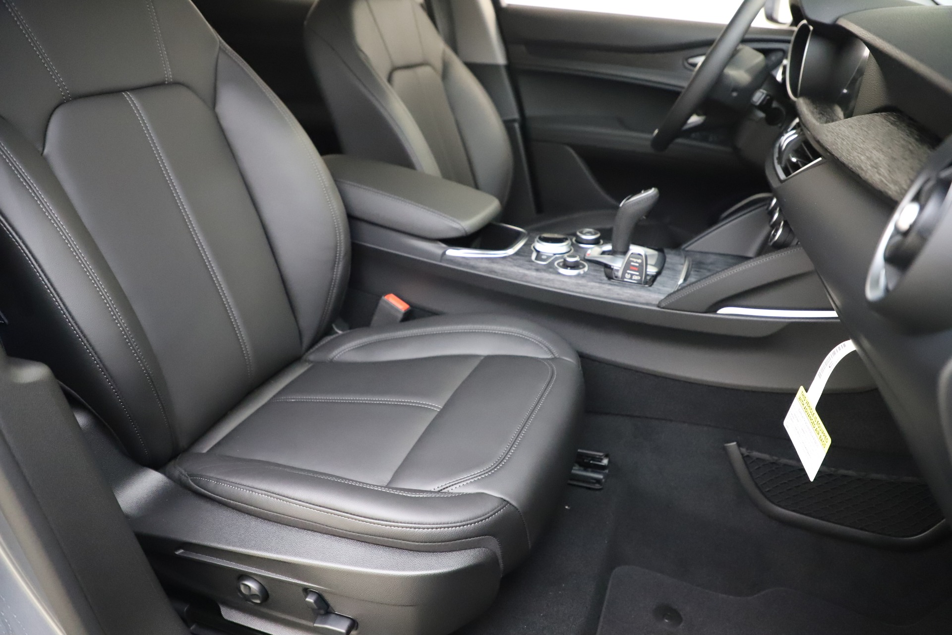 Used 2020 Alfa Romeo Stelvio Q4 | St. Petersburg, FL