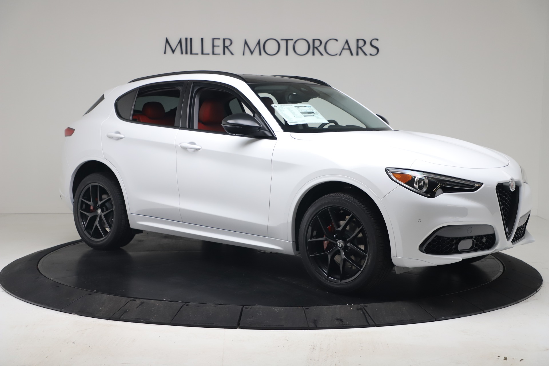 New 2020 Alfa Romeo Stelvio Sport Q4 | St. Petersburg, FL