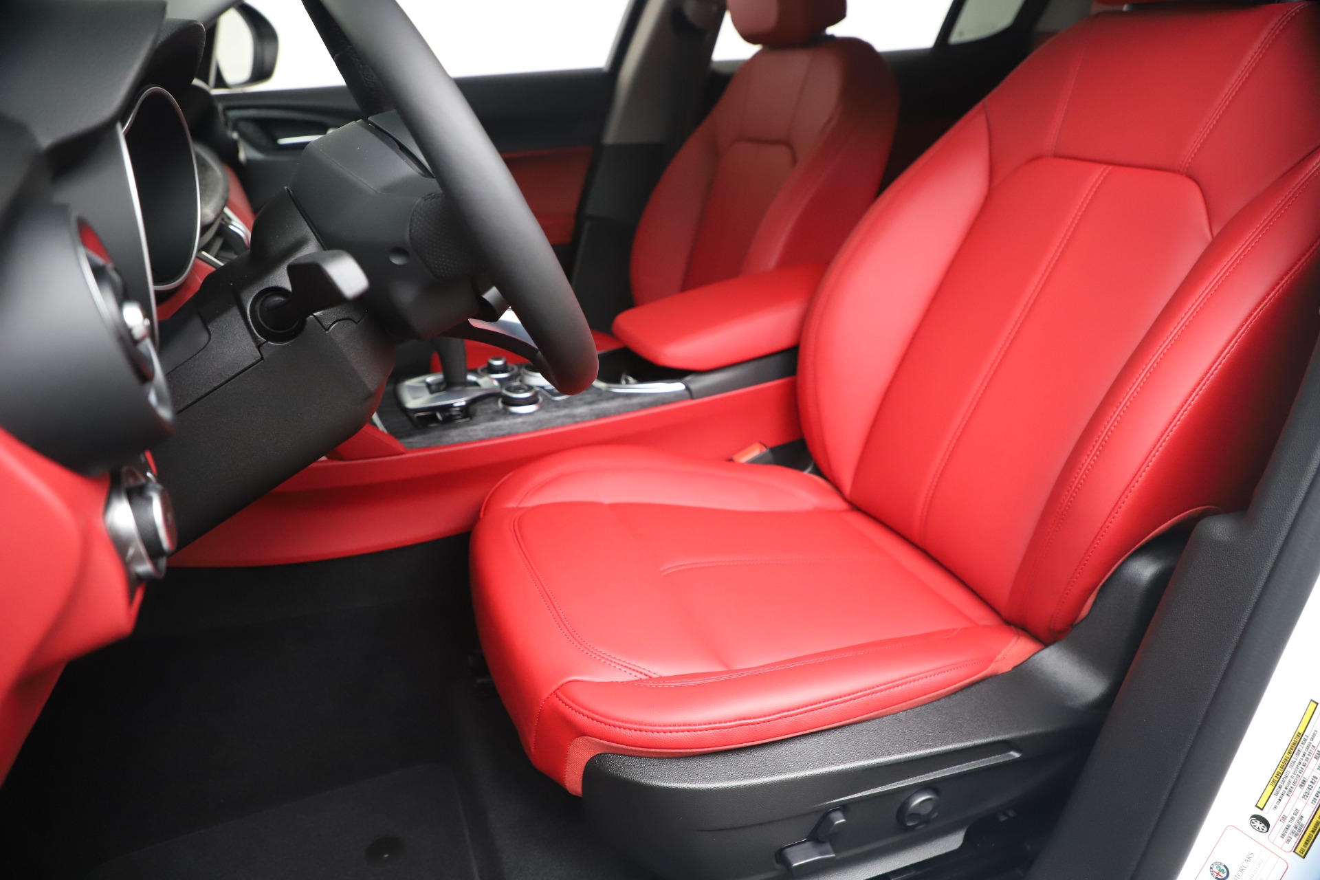 New 2020 Alfa Romeo Stelvio Sport Q4 | St. Petersburg, FL