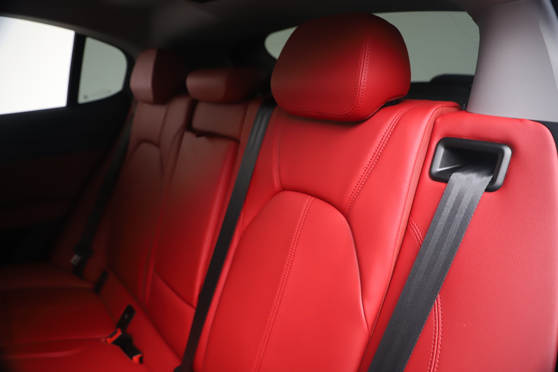 New 2020 Alfa Romeo Stelvio Sport Q4 | St. Petersburg, FL