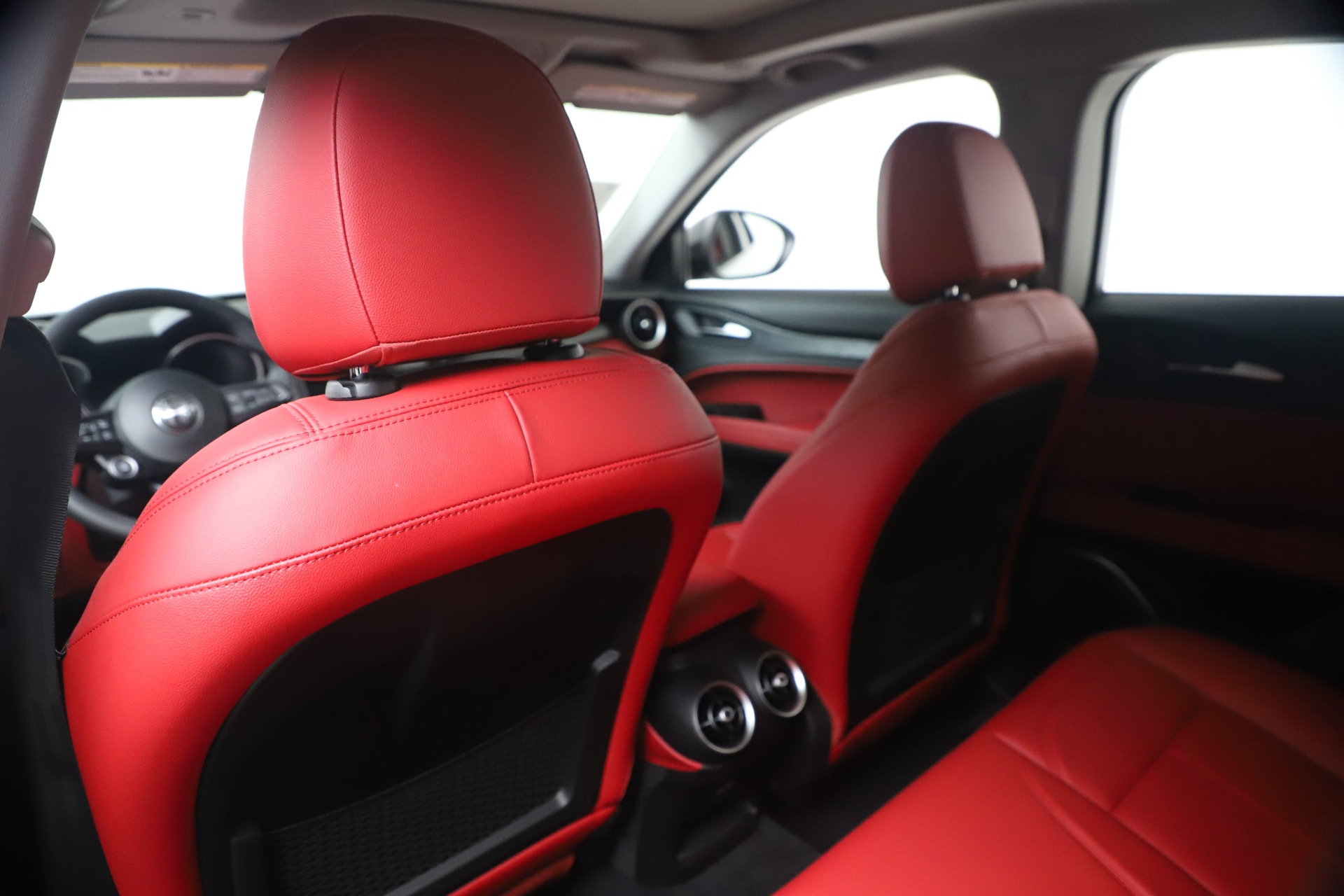 New 2020 Alfa Romeo Stelvio Sport Q4 | St. Petersburg, FL