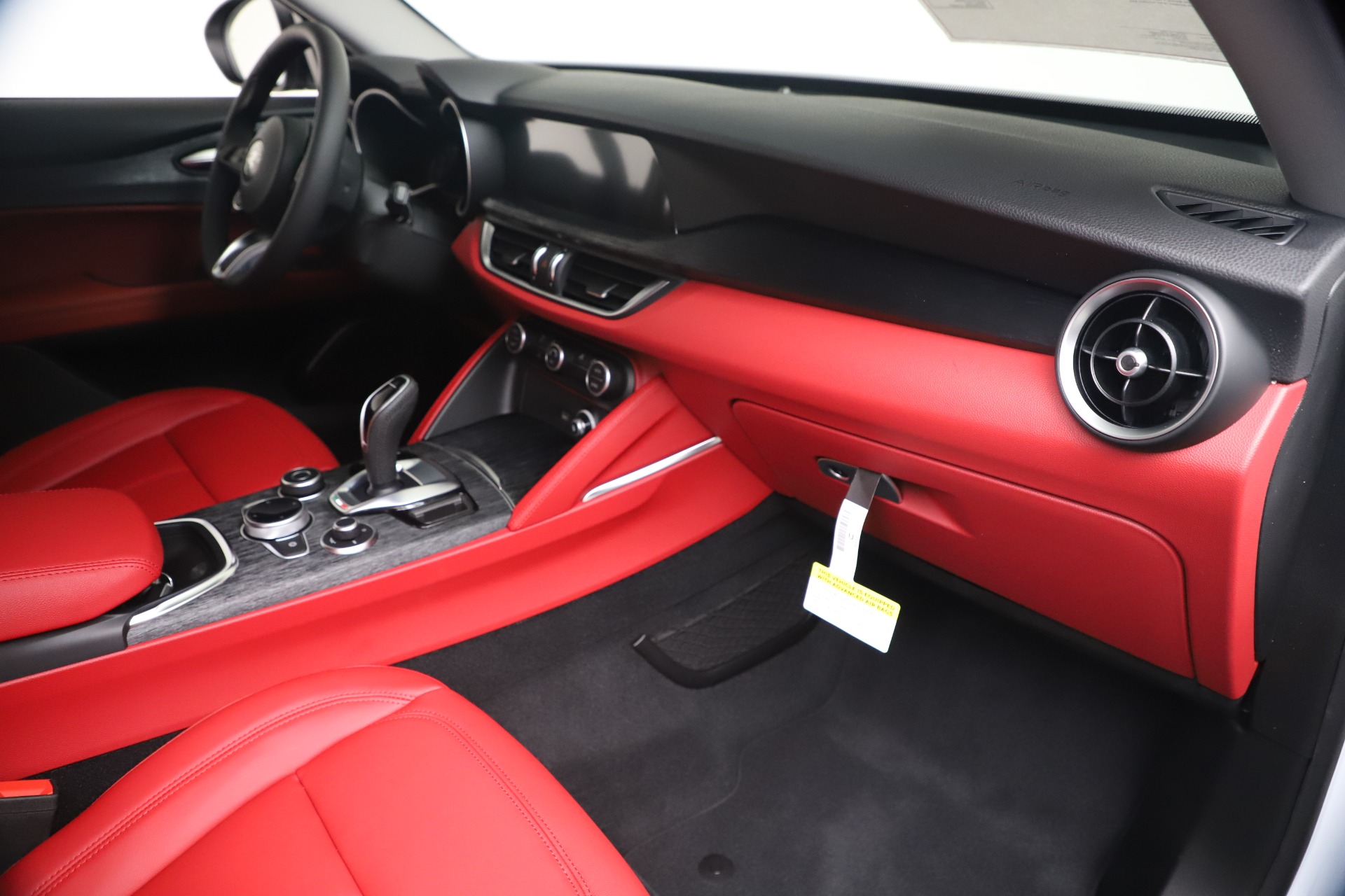 New 2020 Alfa Romeo Stelvio Sport Q4 | St. Petersburg, FL