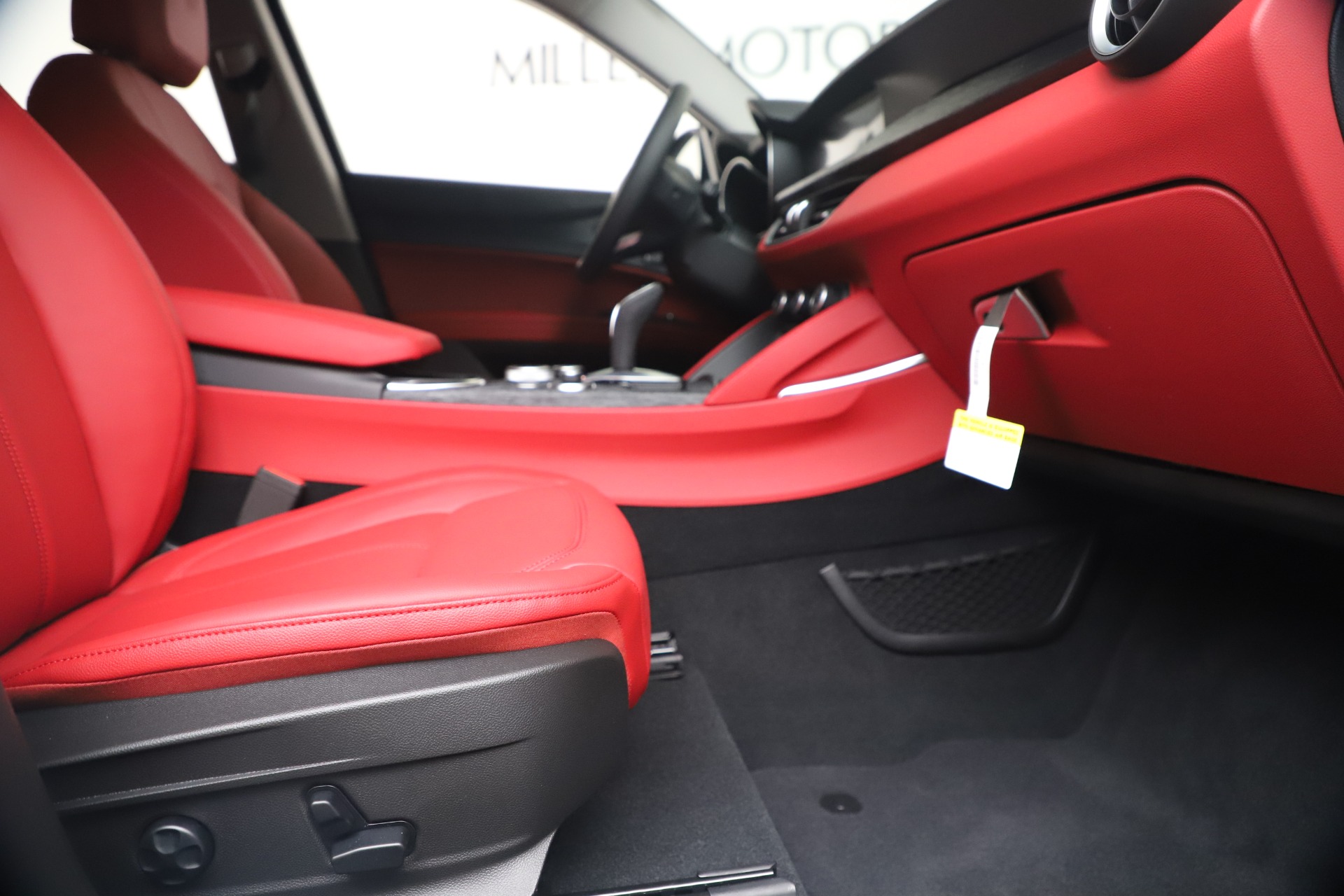 New 2020 Alfa Romeo Stelvio Sport Q4 | St. Petersburg, FL