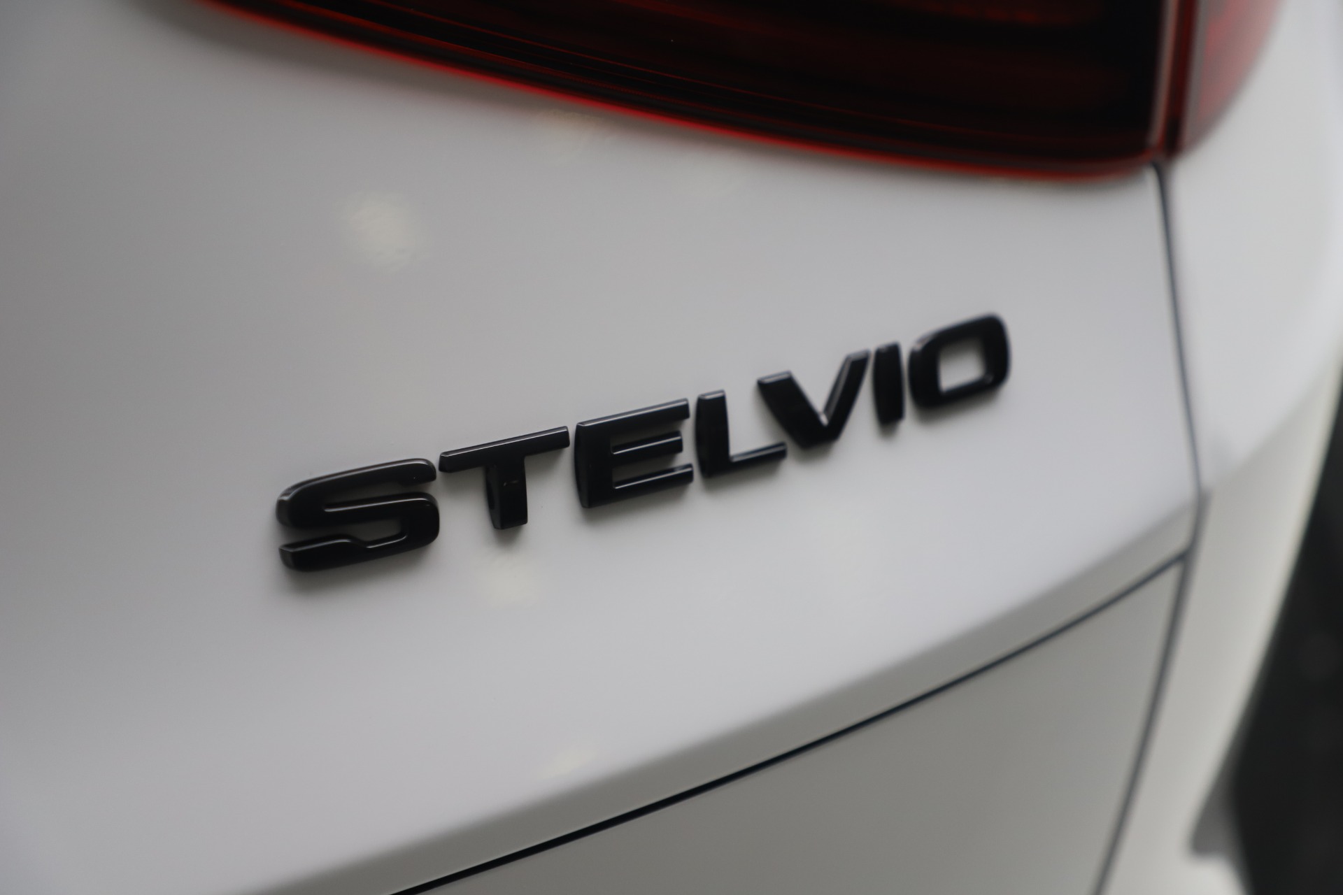 New 2020 Alfa Romeo Stelvio Sport Q4 | St. Petersburg, FL