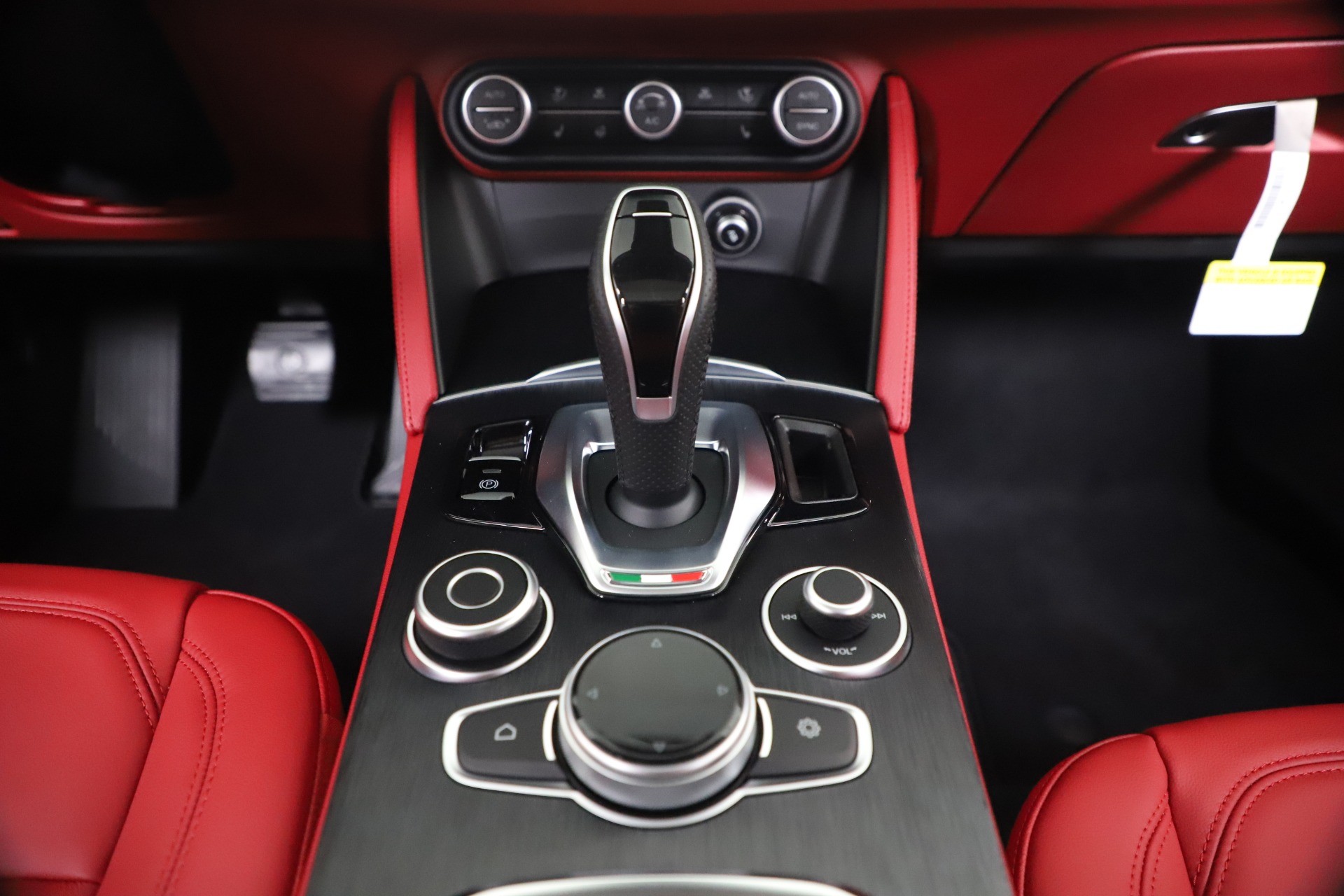 New 2020 Alfa Romeo Stelvio Sport Q4 | St. Petersburg, FL