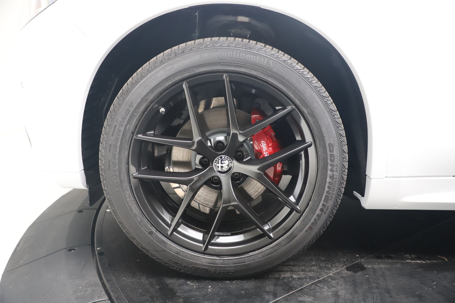 New 2020 Alfa Romeo Stelvio Sport Q4 | St. Petersburg, FL