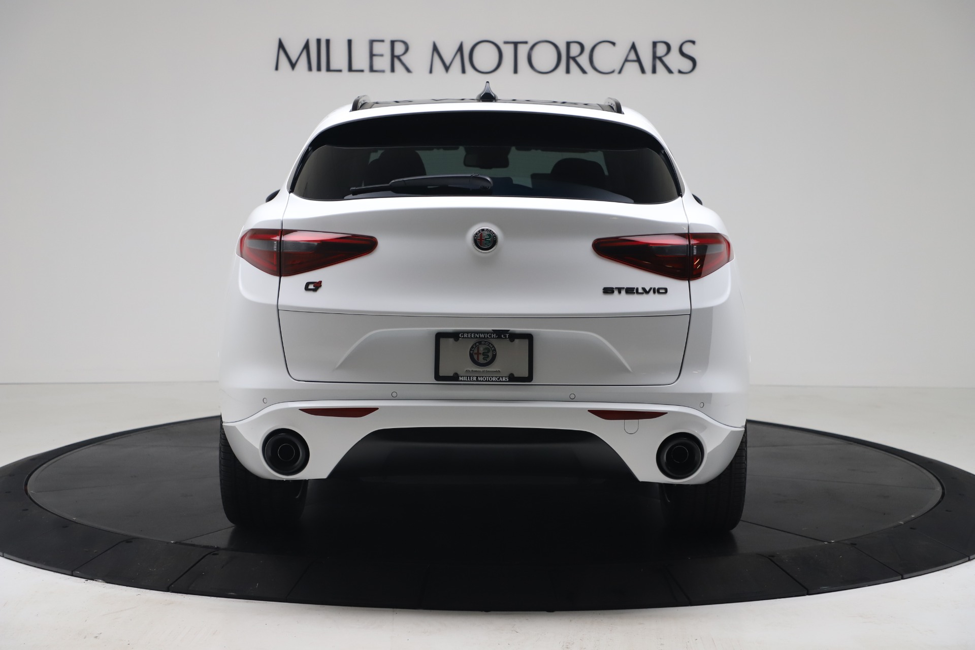 New 2020 Alfa Romeo Stelvio Sport Q4 | St. Petersburg, FL