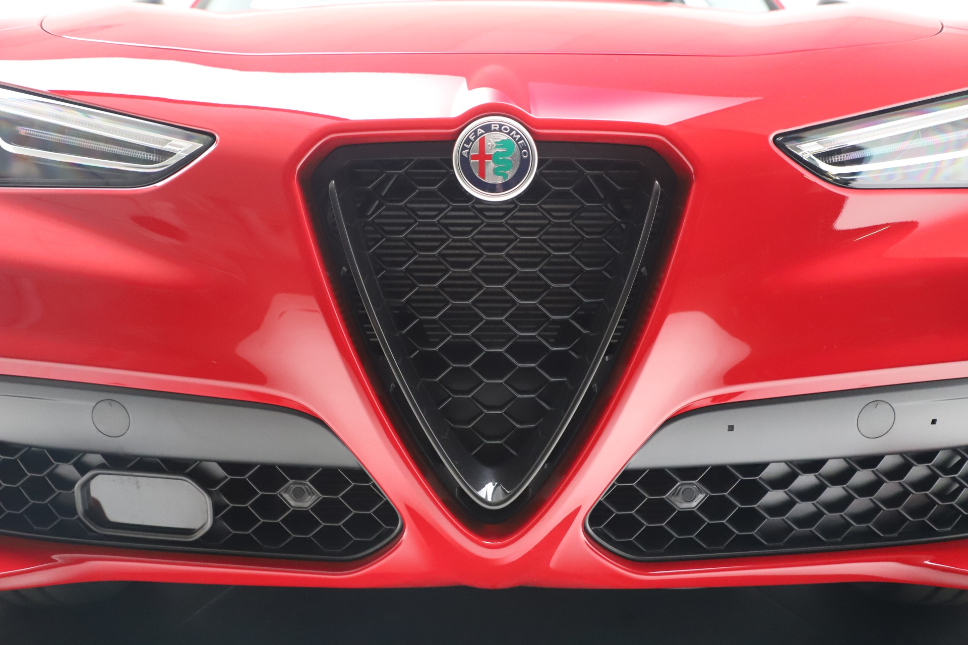 New 2020 Alfa Romeo Stelvio Q4 | St. Petersburg, FL