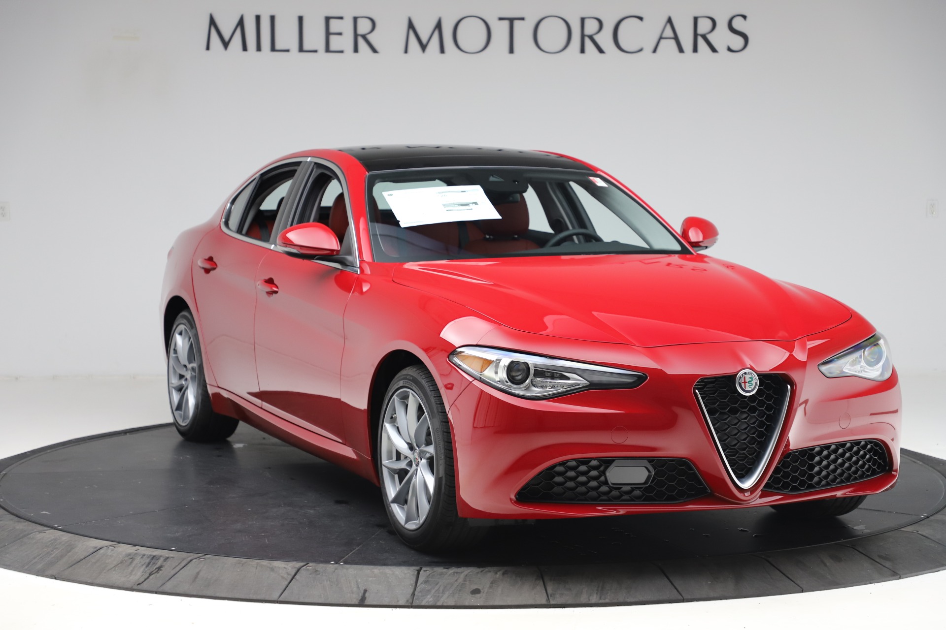 New 2020 Alfa Romeo Giulia Q4 | St. Petersburg, FL