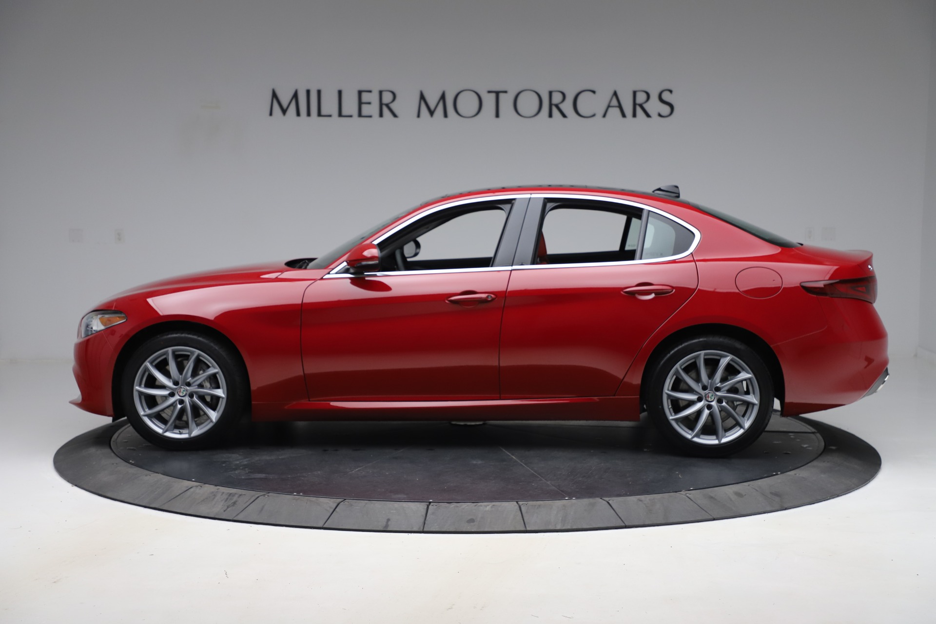 New 2020 Alfa Romeo Giulia Q4 | St. Petersburg, FL