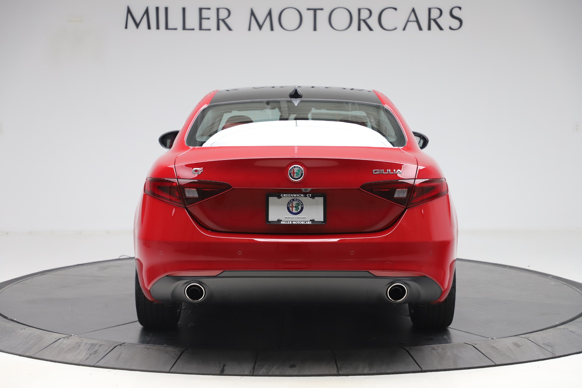 New 2020 Alfa Romeo Giulia Q4 | St. Petersburg, FL