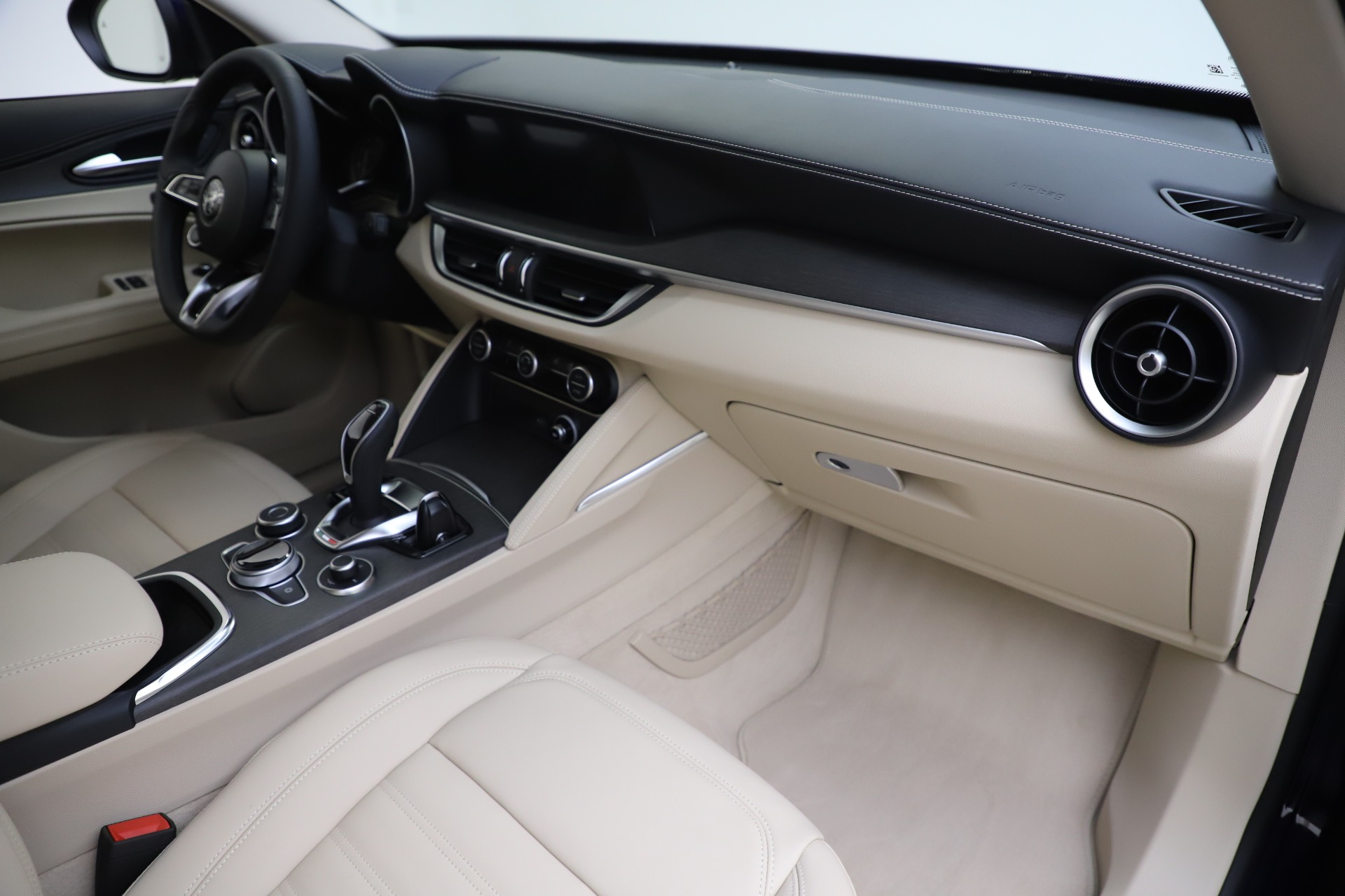 New 2020 Alfa Romeo Stelvio Ti Lusso Q4 | St. Petersburg, FL
