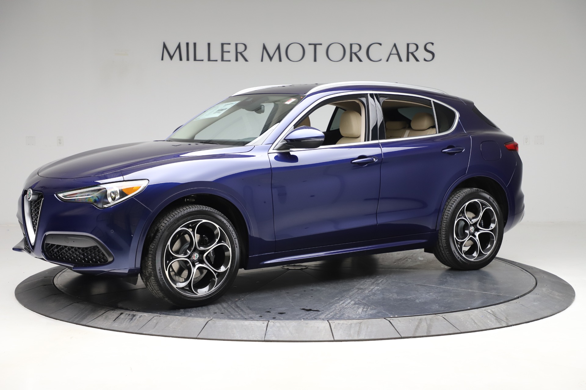 New 2020 Alfa Romeo Stelvio Ti Lusso Q4 | St. Petersburg, FL