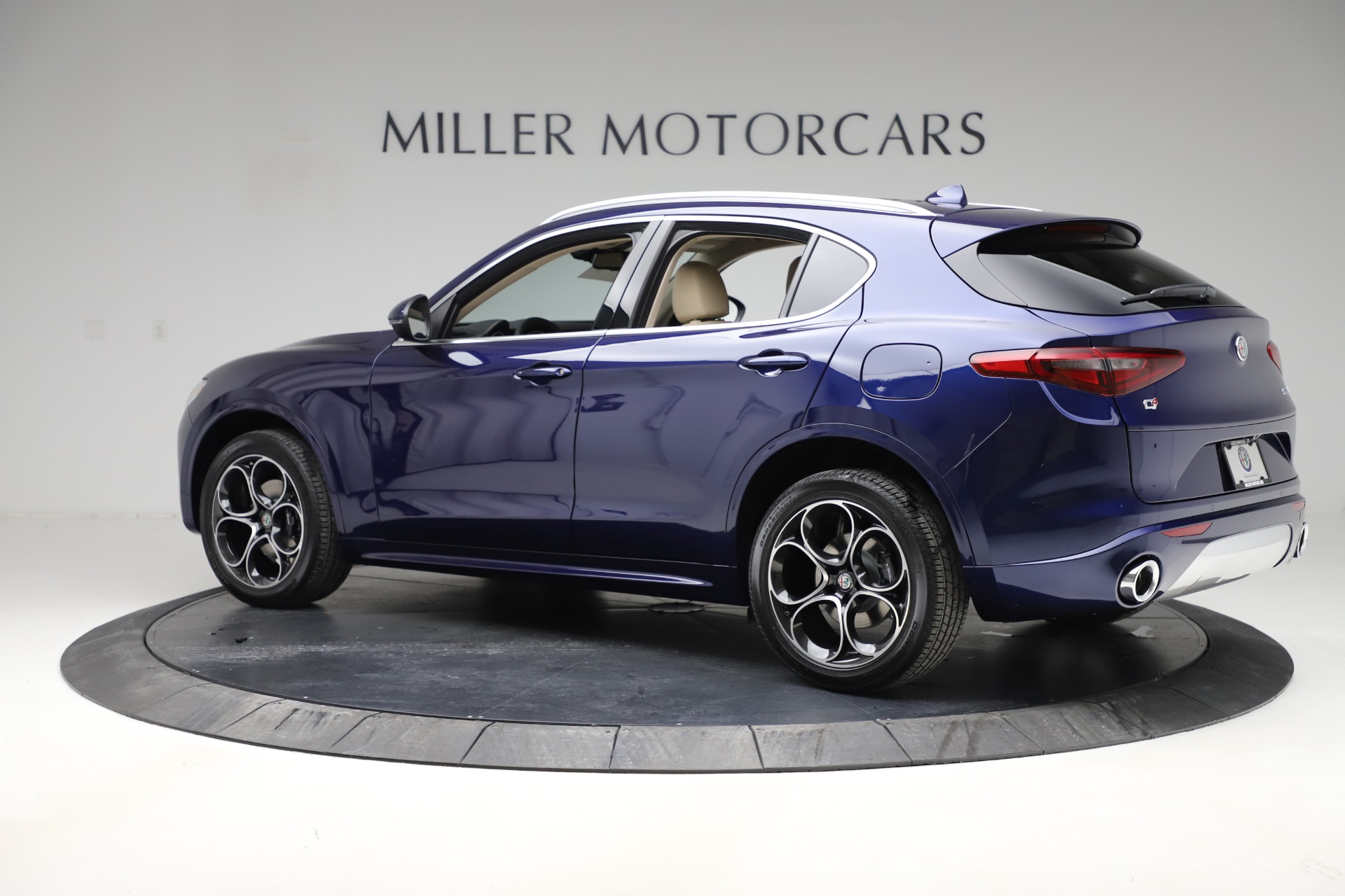 New 2020 Alfa Romeo Stelvio Ti Lusso Q4 | St. Petersburg, FL