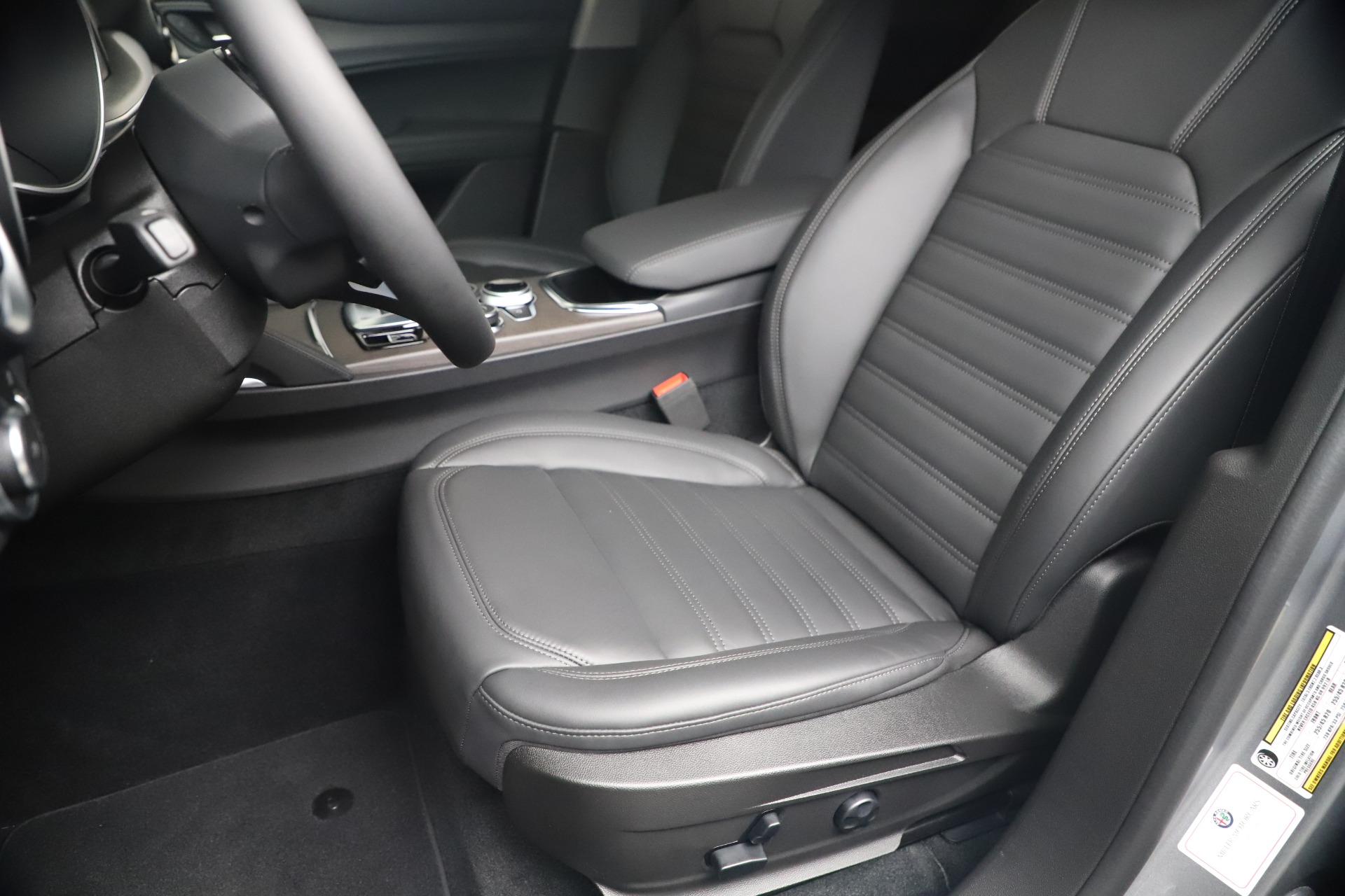 New 2020 Alfa Romeo Stelvio Ti Lusso Q4 | St. Petersburg, FL