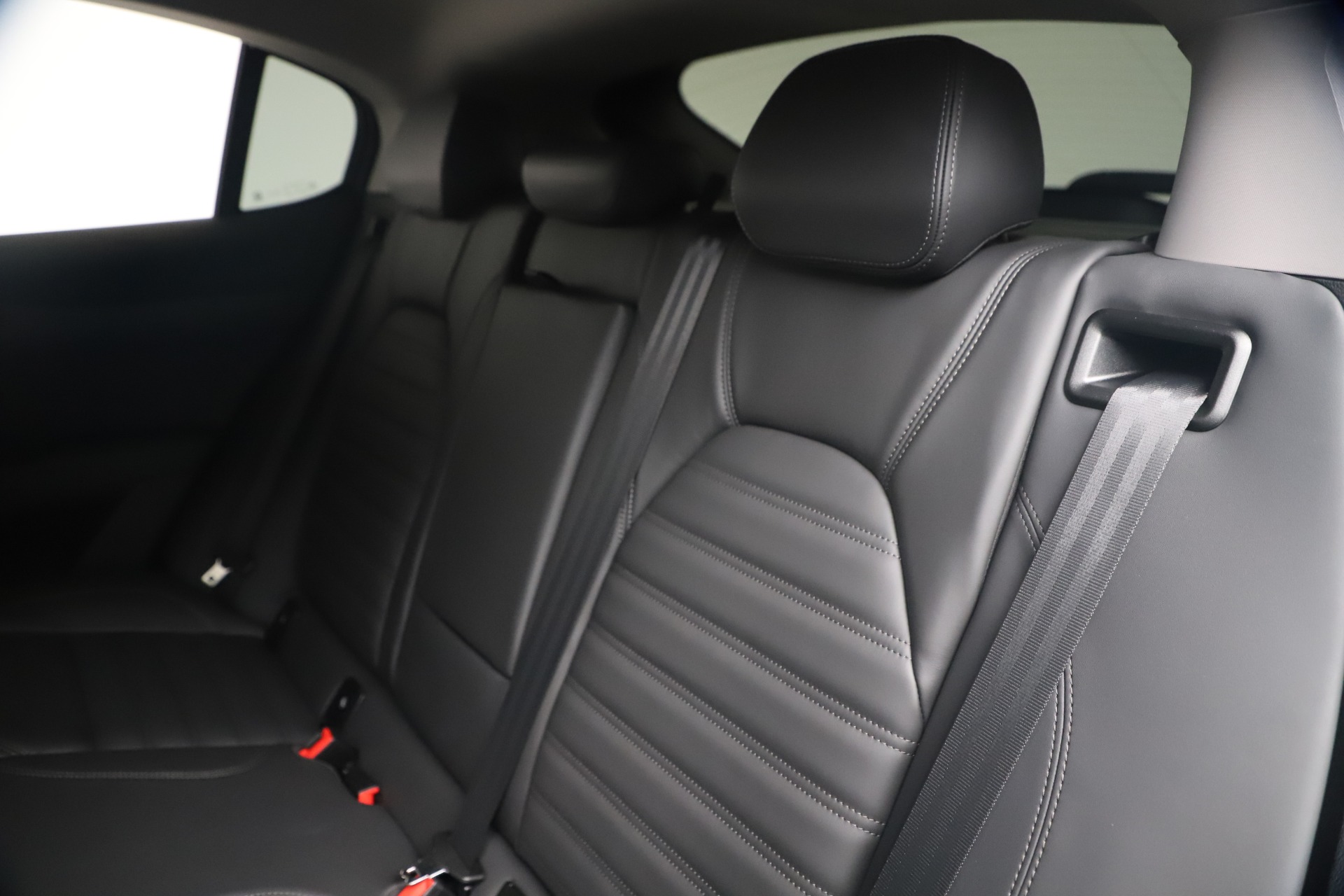 New 2020 Alfa Romeo Stelvio Ti Lusso Q4 | St. Petersburg, FL