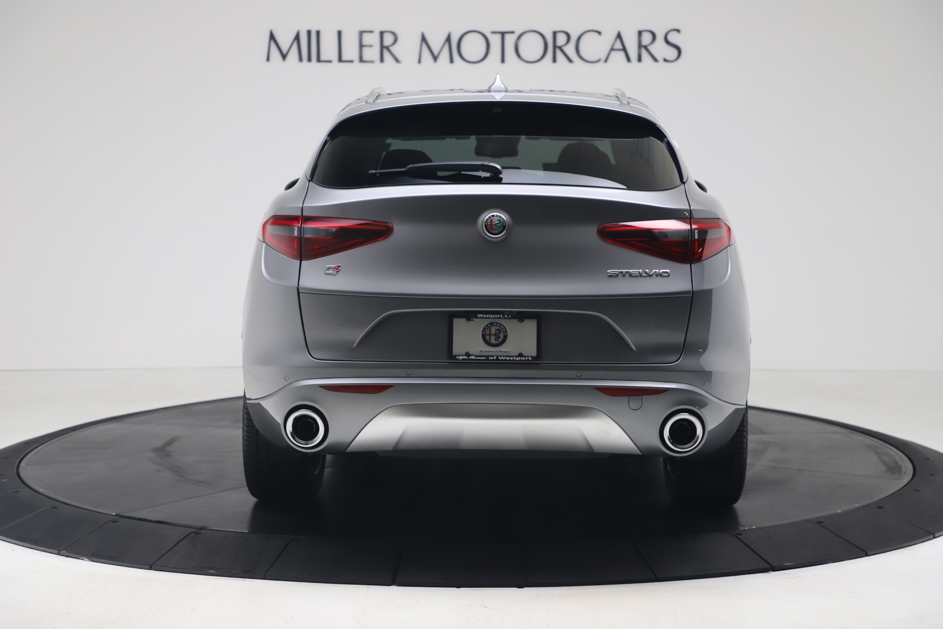 New 2020 Alfa Romeo Stelvio Ti Lusso Q4 | St. Petersburg, FL