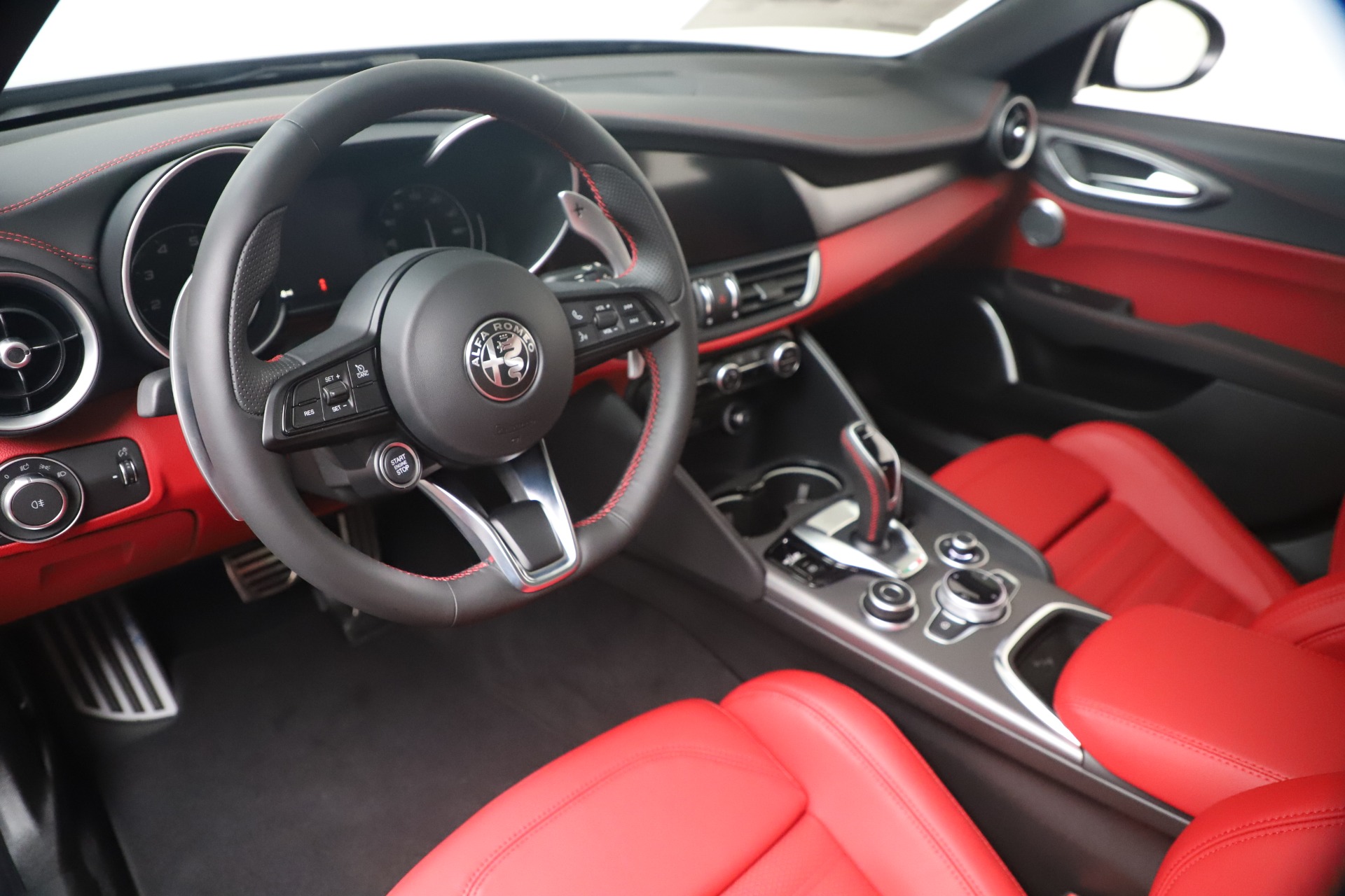 New 2020 Alfa Romeo Giulia Ti Sport Q4 | St. Petersburg, FL