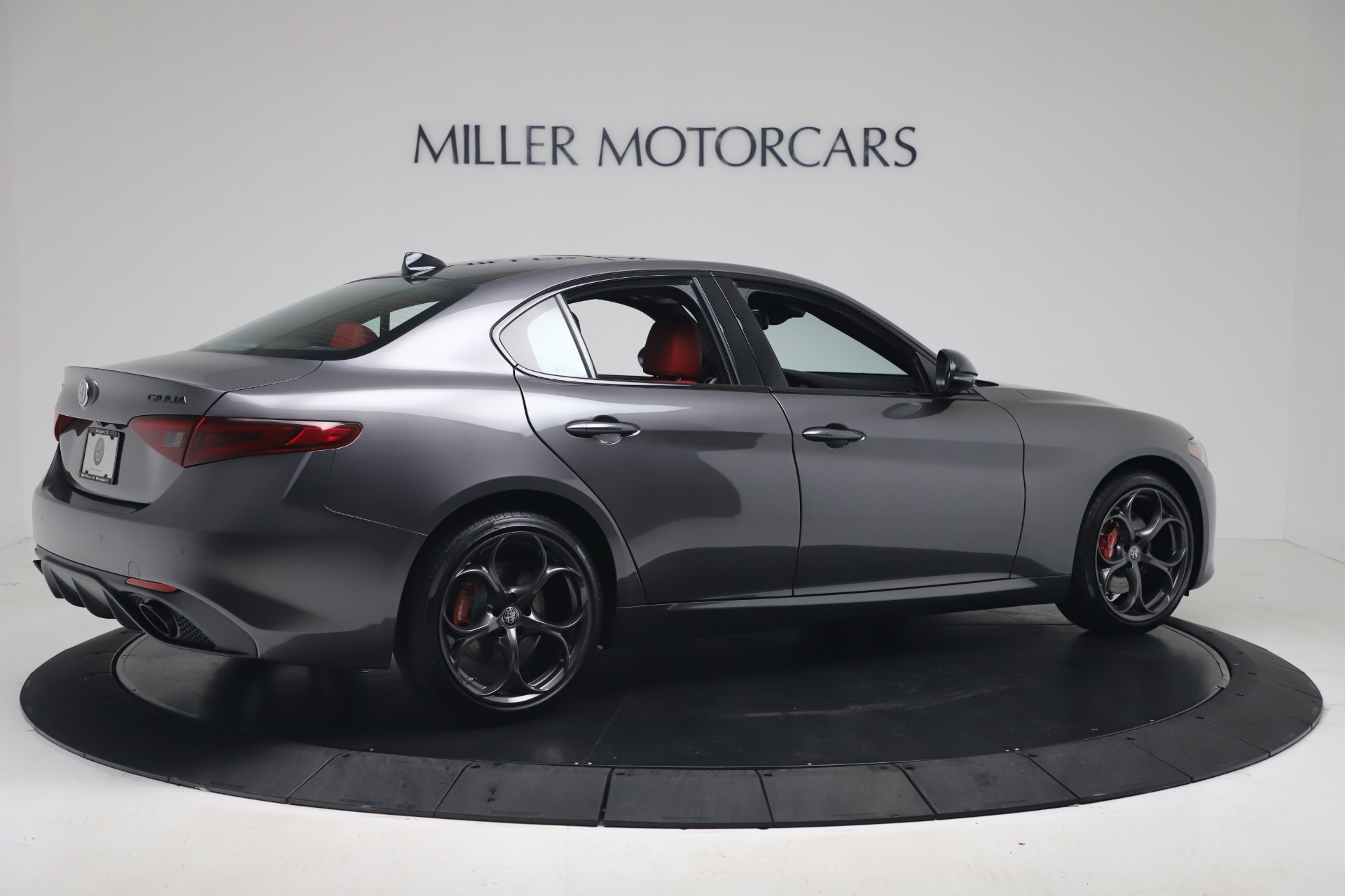 New 2020 Alfa Romeo Giulia Ti Sport Q4 | St. Petersburg, FL