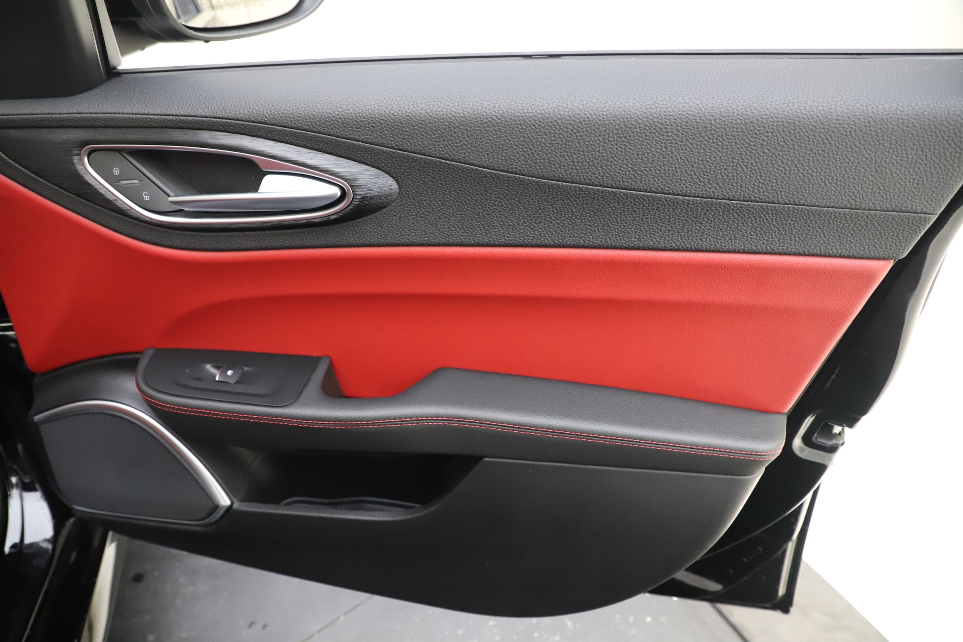 New 2020 Alfa Romeo Giulia Q4 | St. Petersburg, FL