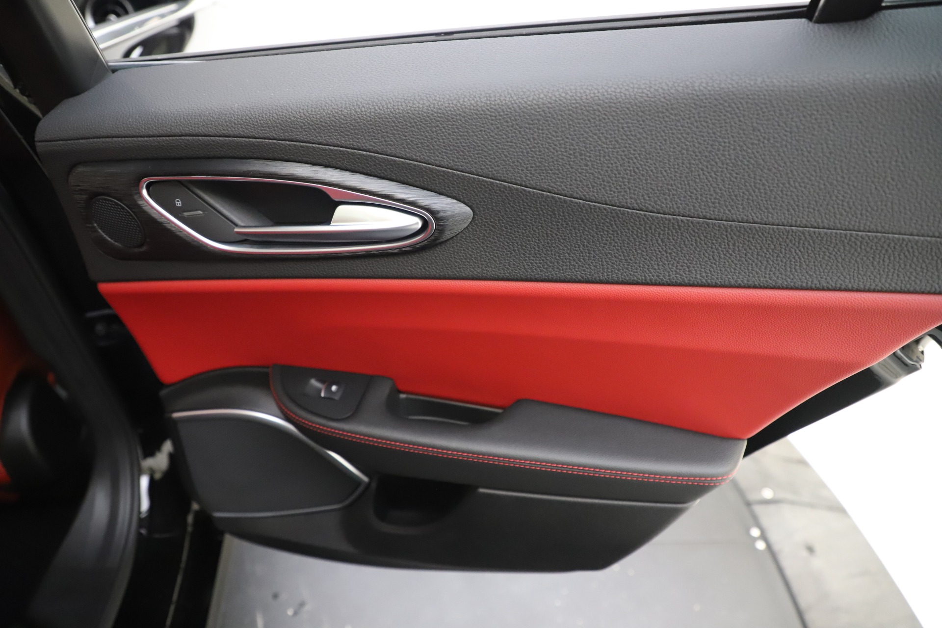 New 2020 Alfa Romeo Giulia Q4 | St. Petersburg, FL