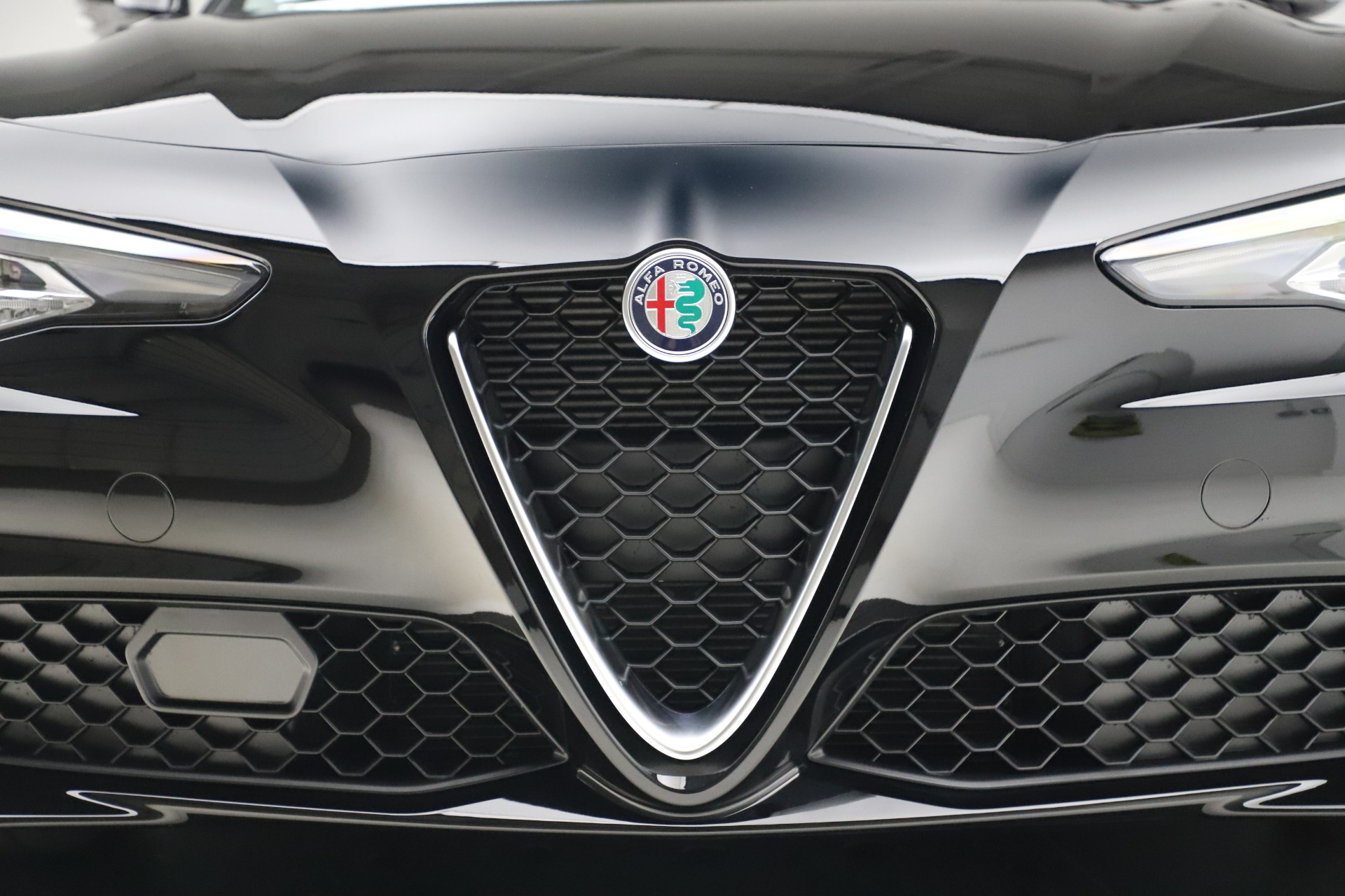 New 2020 Alfa Romeo Giulia Q4 | St. Petersburg, FL