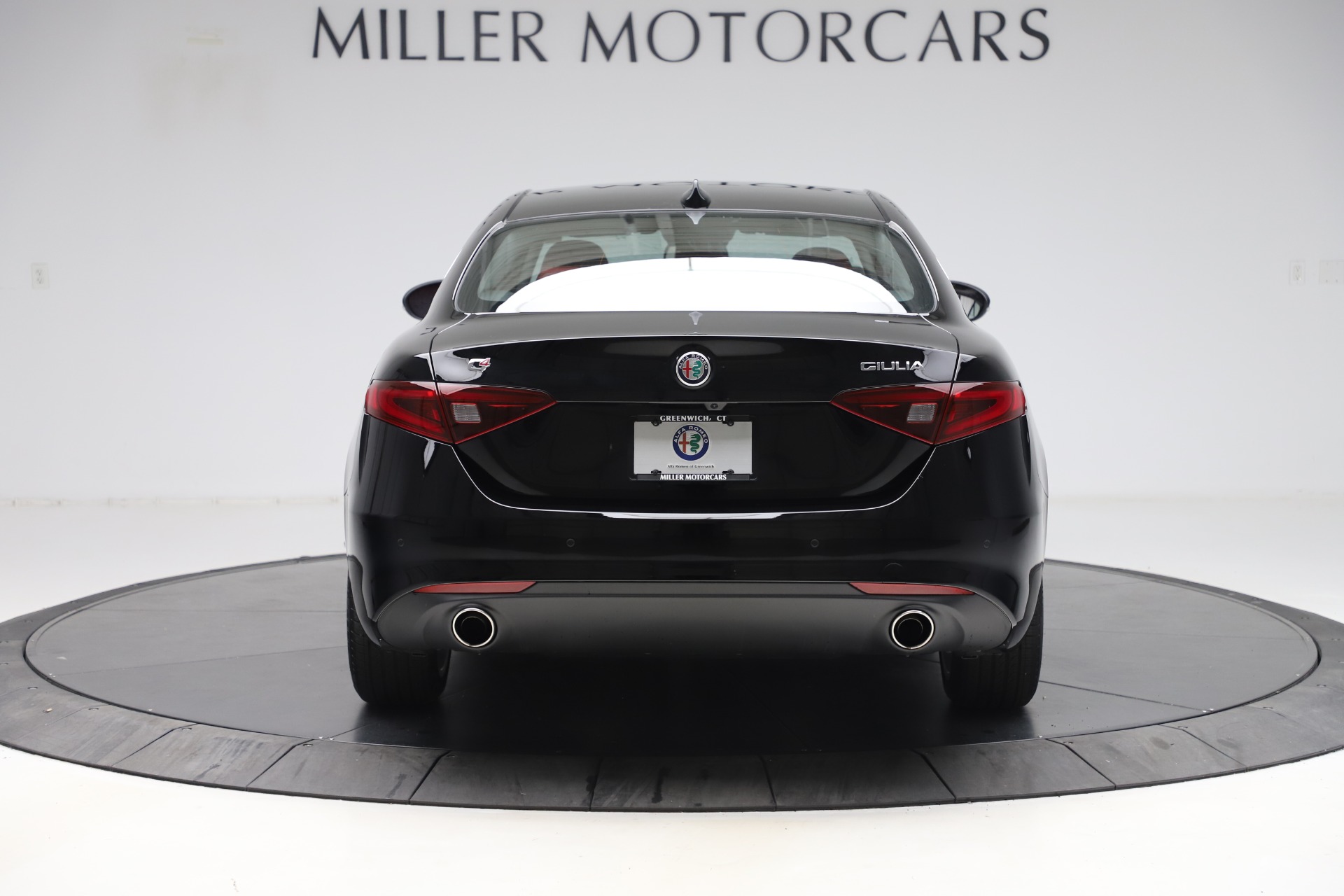 New 2020 Alfa Romeo Giulia Q4 | St. Petersburg, FL