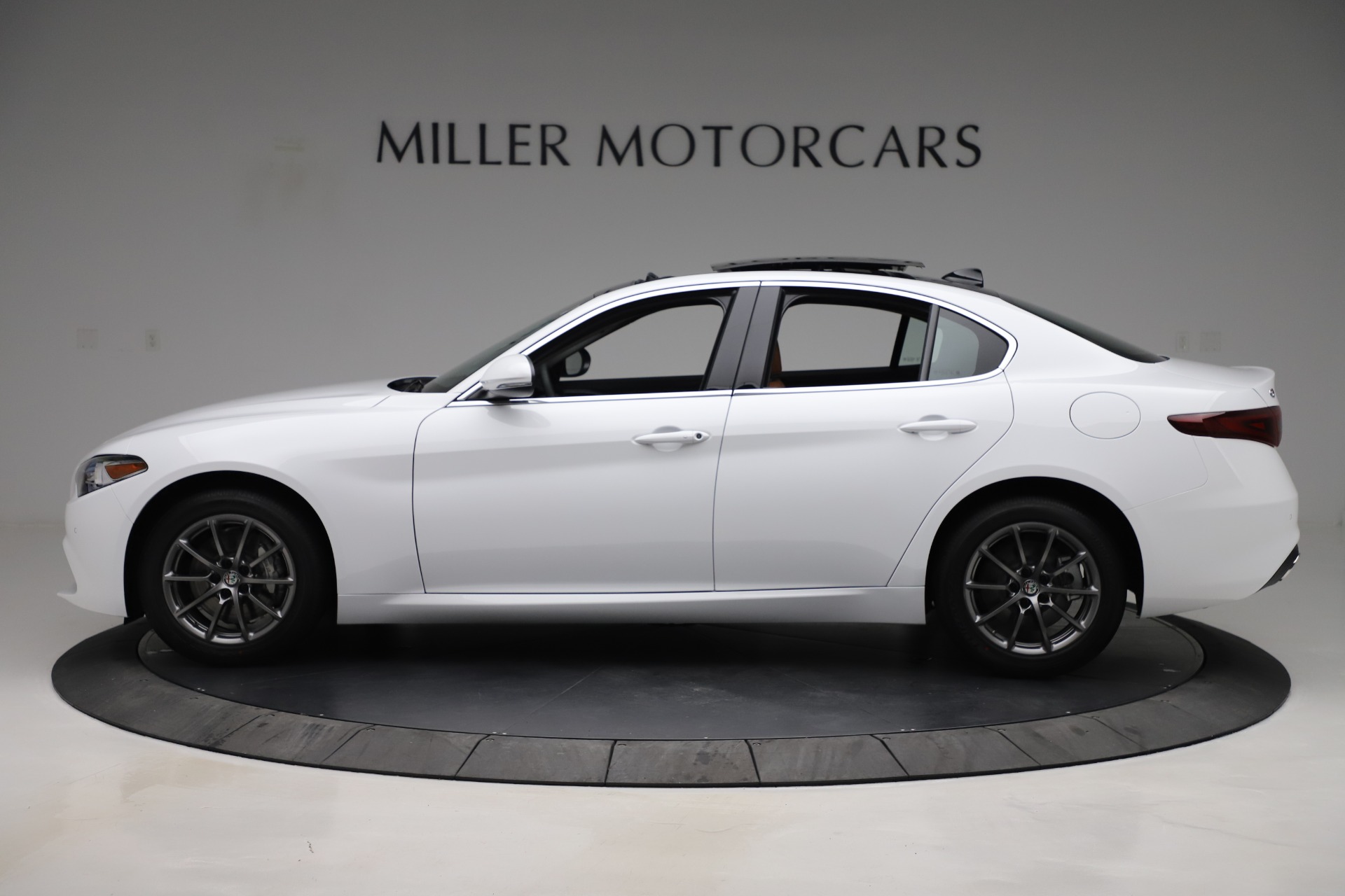 New 2020 Alfa Romeo Giulia Q4 | St. Petersburg, FL
