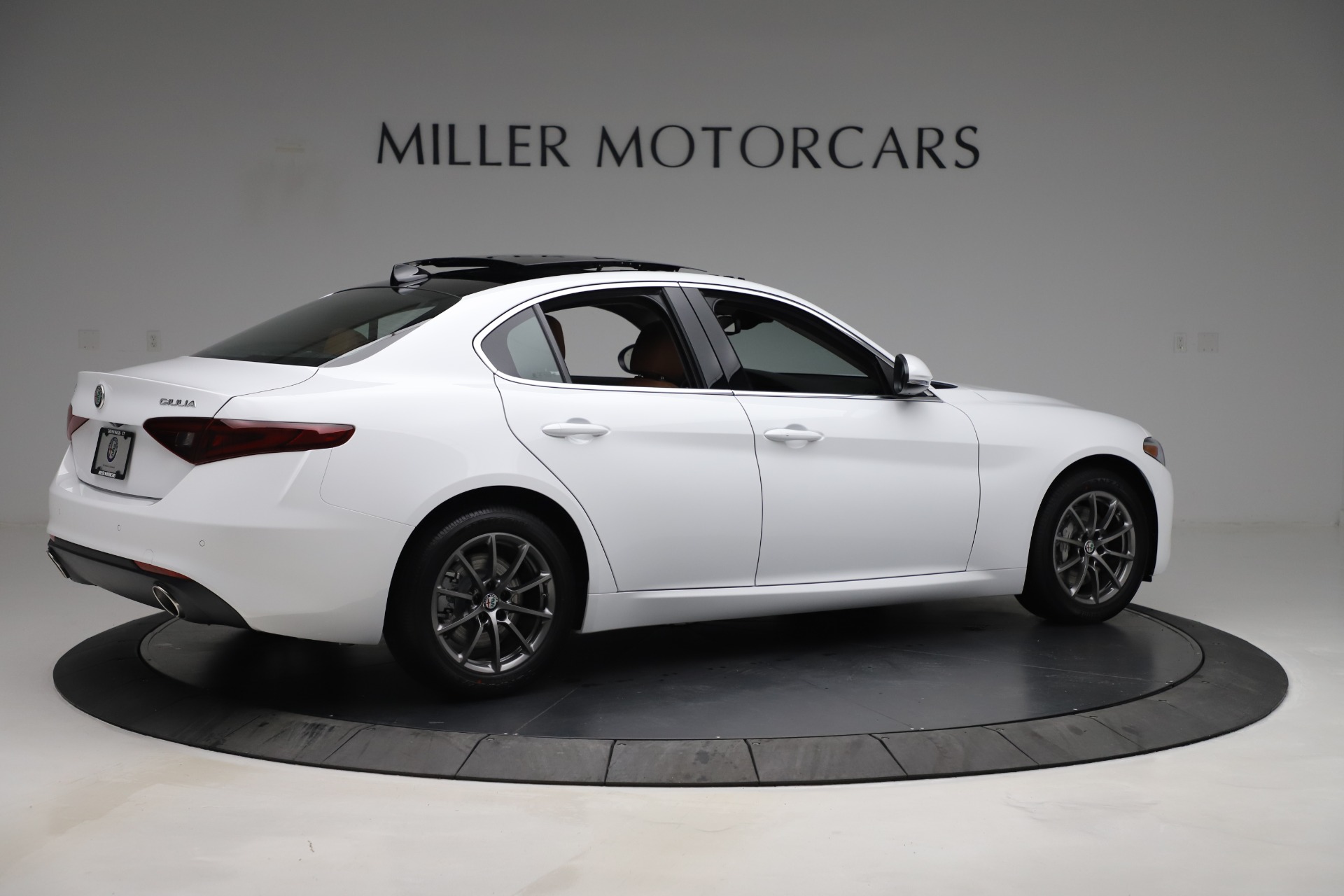 New 2020 Alfa Romeo Giulia Q4 | St. Petersburg, FL
