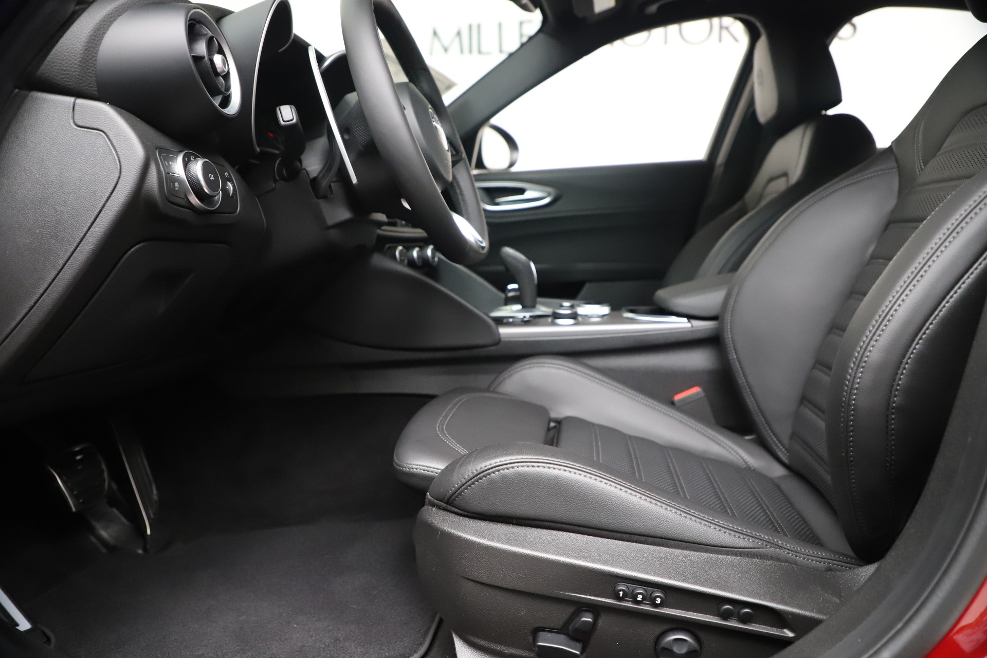 New 2020 Alfa Romeo Giulia Ti Sport Q4 | St. Petersburg, FL