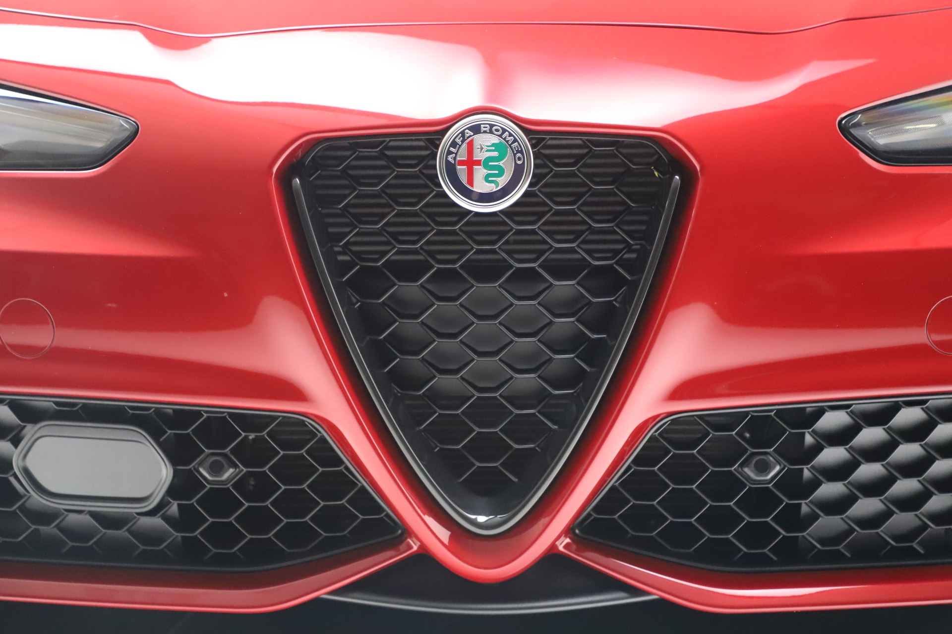 New 2020 Alfa Romeo Giulia Ti Sport Q4 | St. Petersburg, FL
