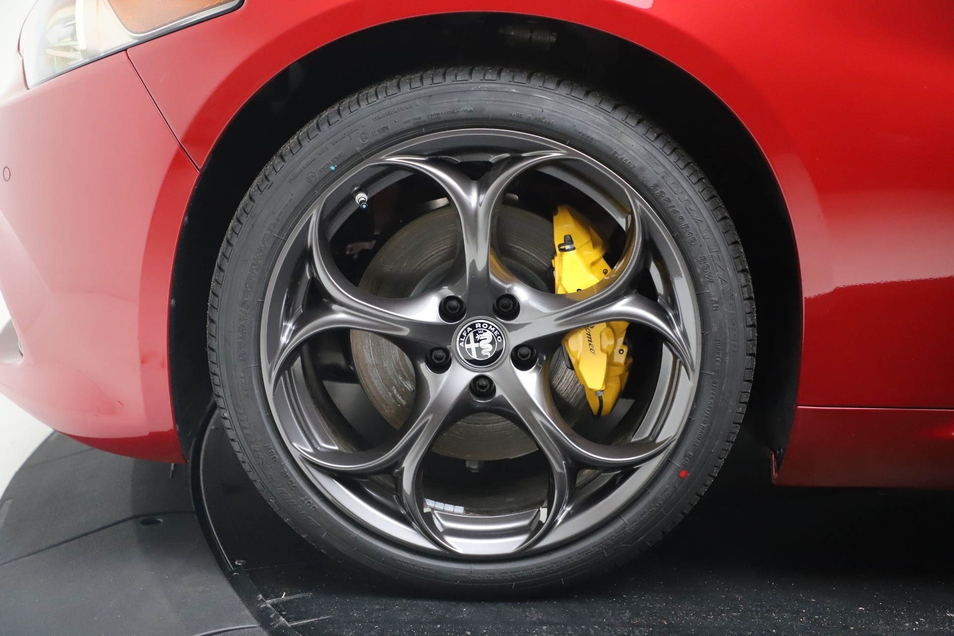New 2020 Alfa Romeo Giulia Ti Sport Q4 | St. Petersburg, FL