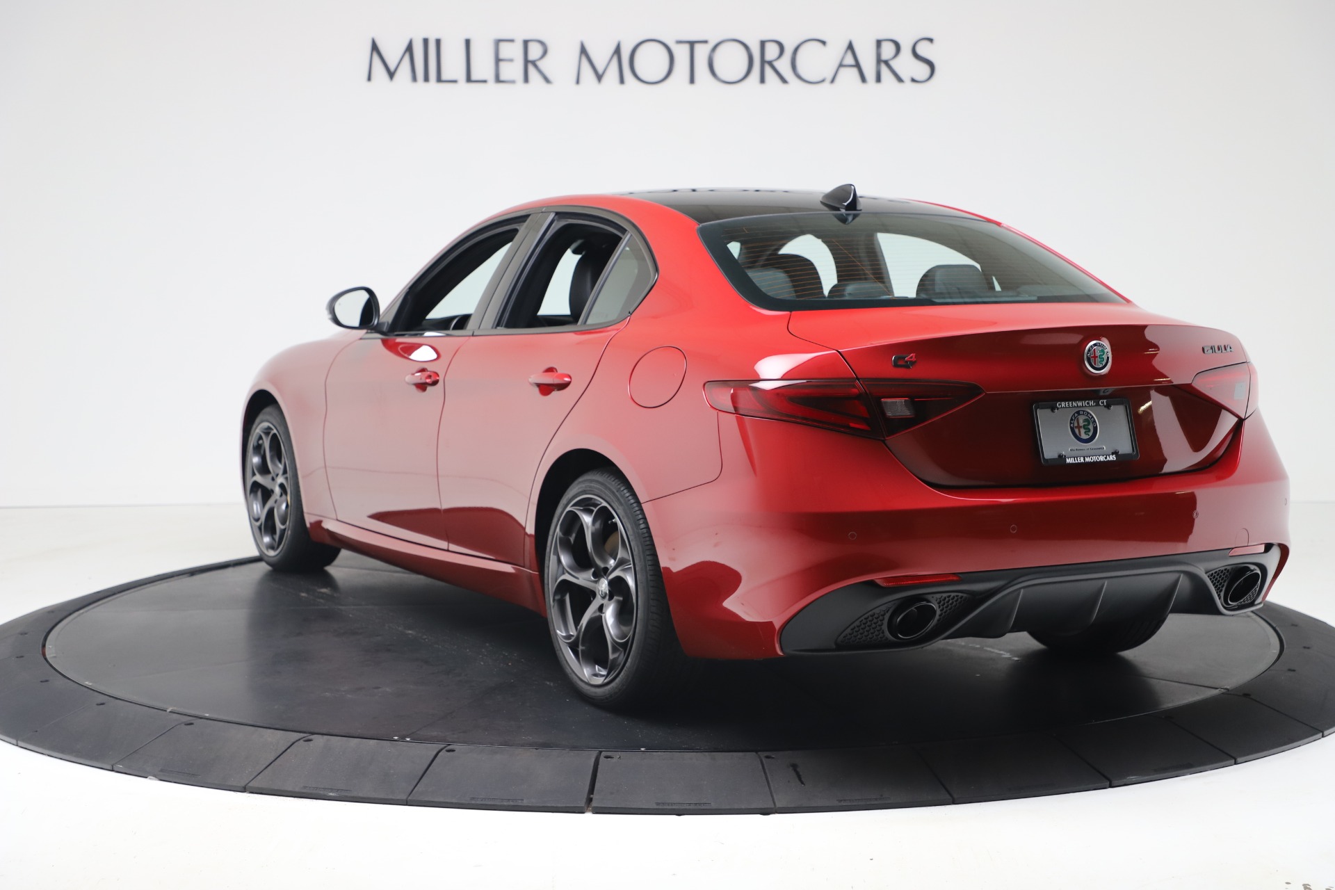 New 2020 Alfa Romeo Giulia Ti Sport Q4 | St. Petersburg, FL
