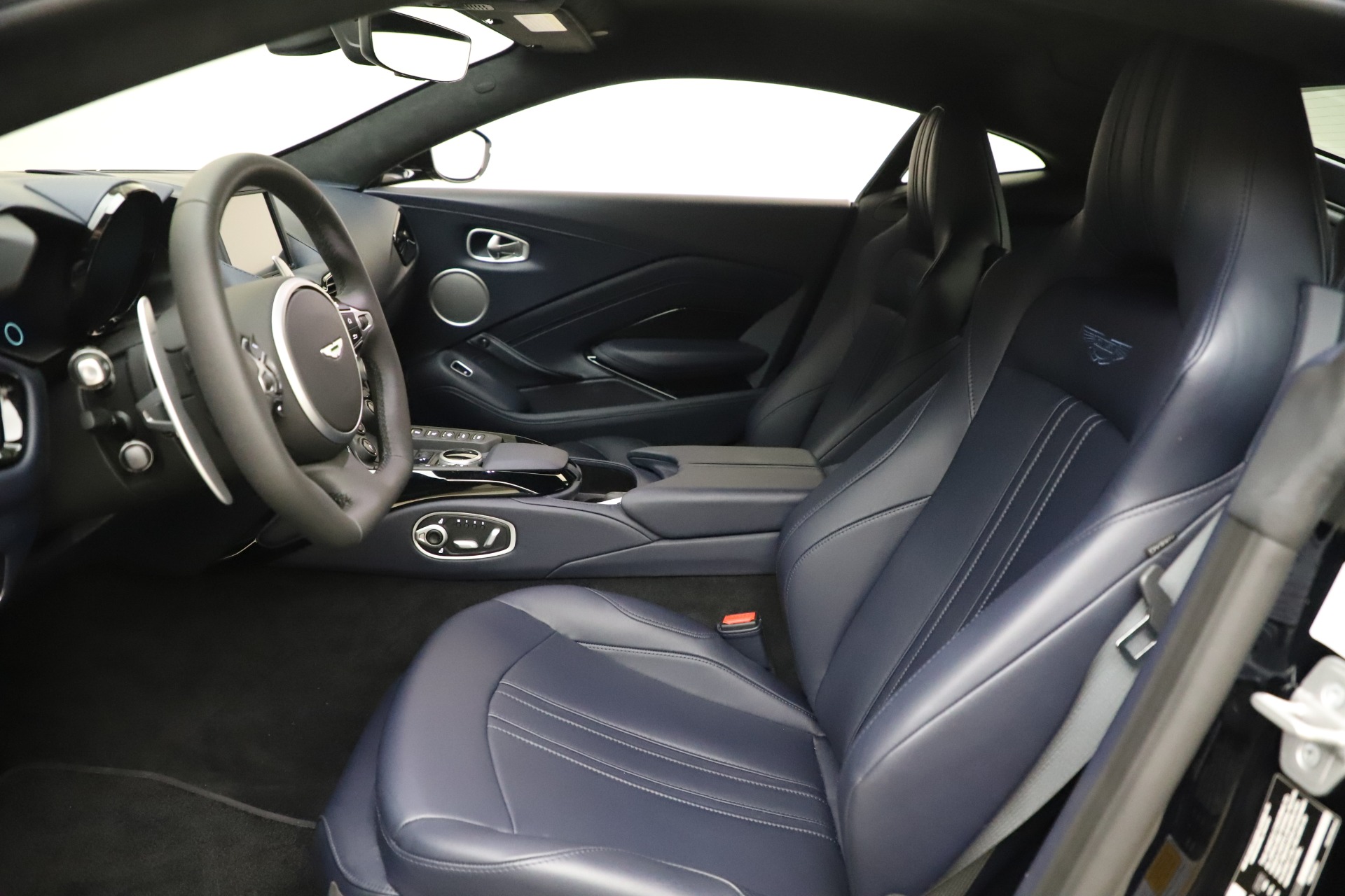 New 2020 Aston Martin Vantage Coupe | St. Petersburg, FL