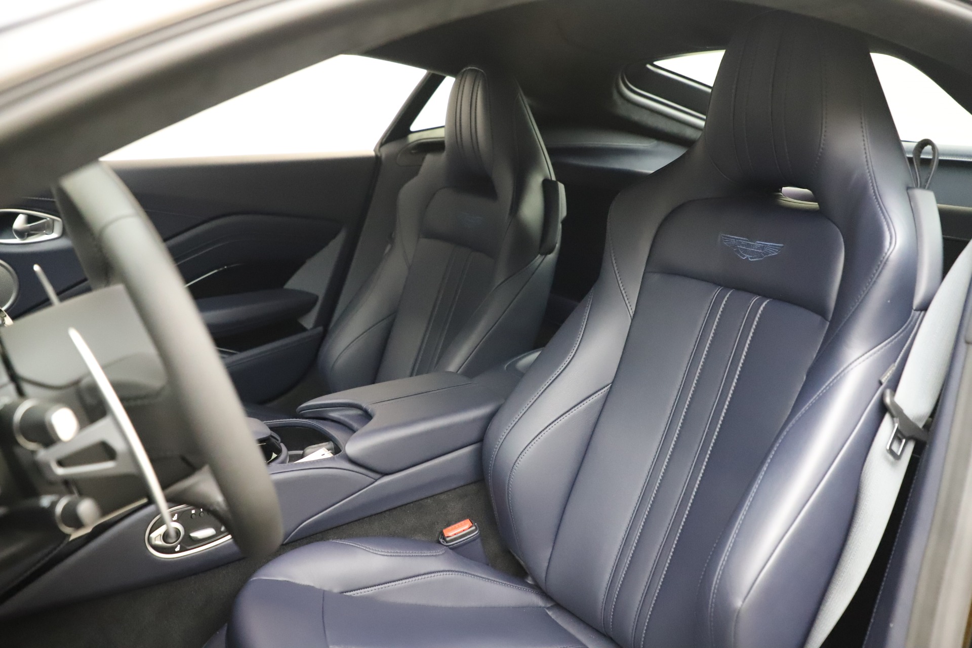 New 2020 Aston Martin Vantage Coupe | St. Petersburg, FL