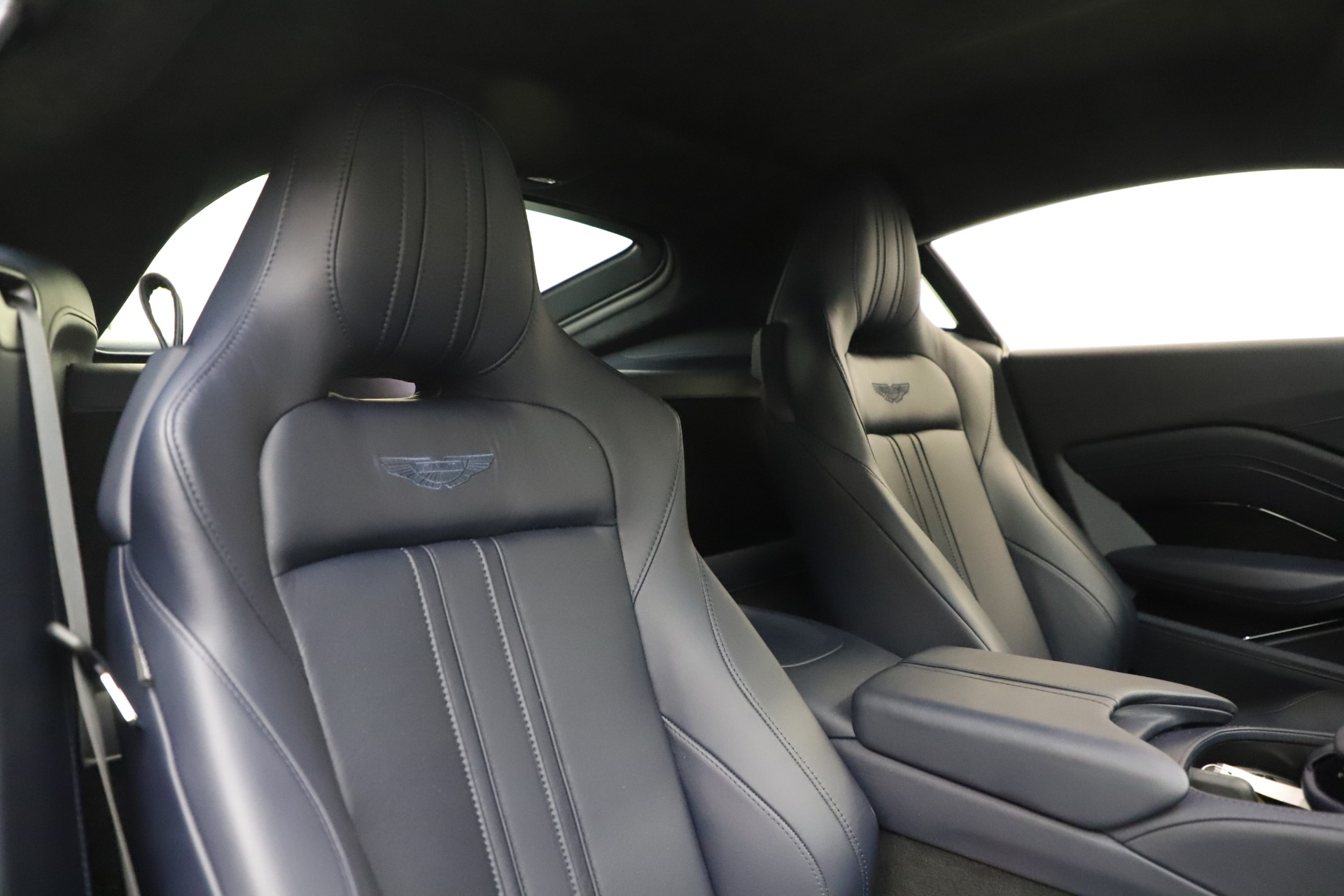 New 2020 Aston Martin Vantage Coupe | St. Petersburg, FL