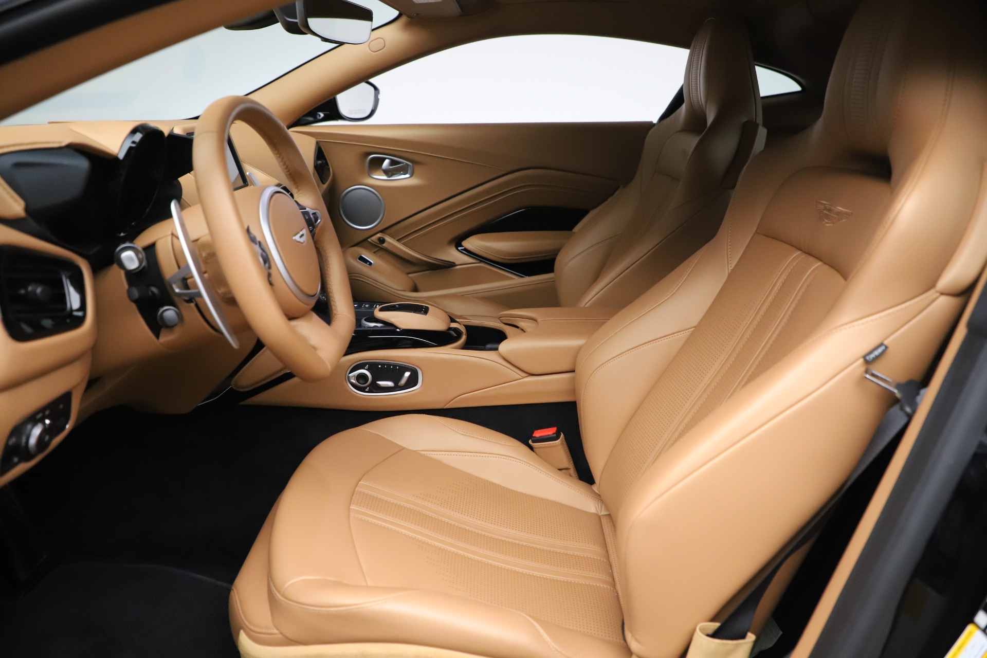 New 2020 Aston Martin Vantage Coupe | St. Petersburg, FL