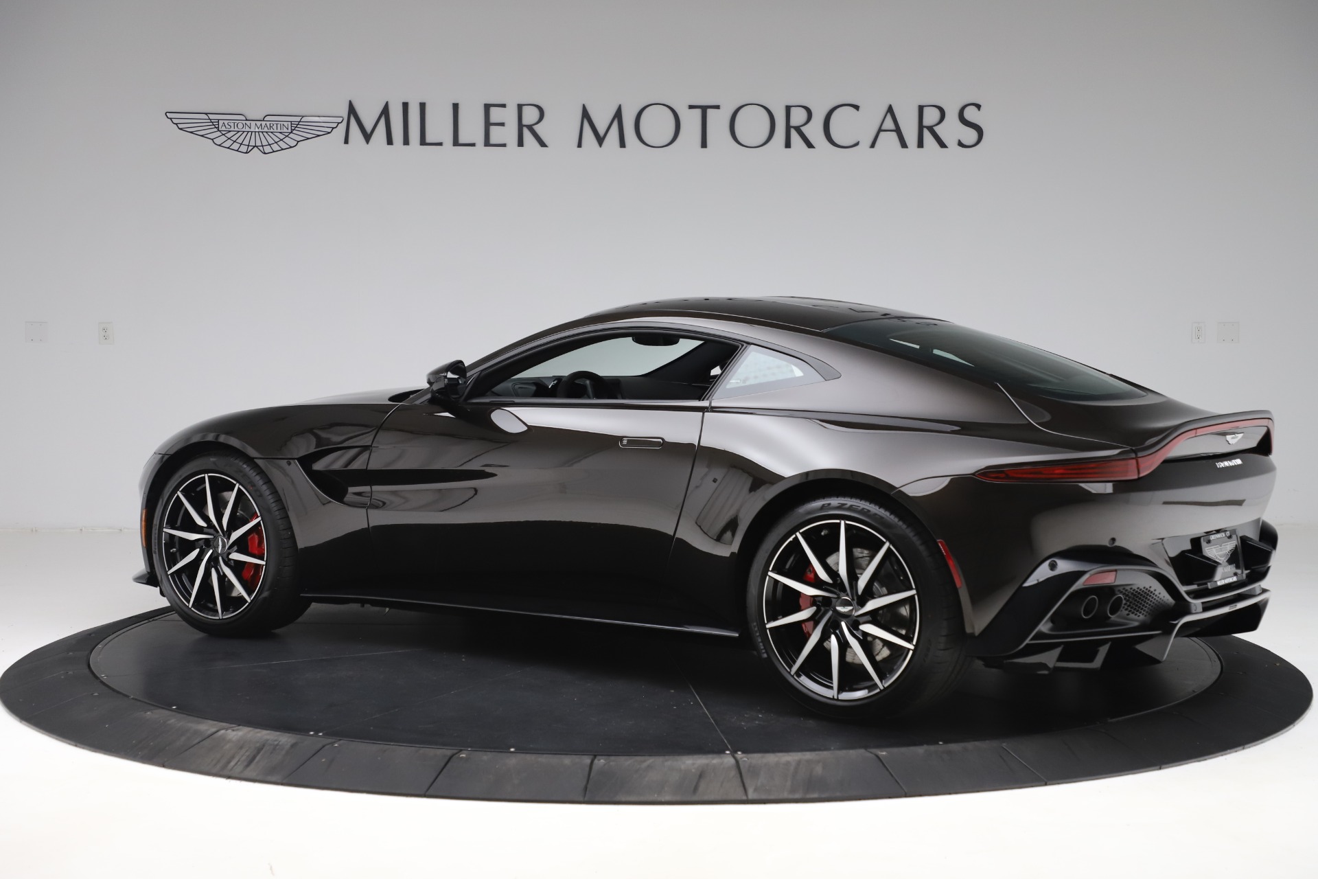 New 2020 Aston Martin Vantage Coupe | St. Petersburg, FL