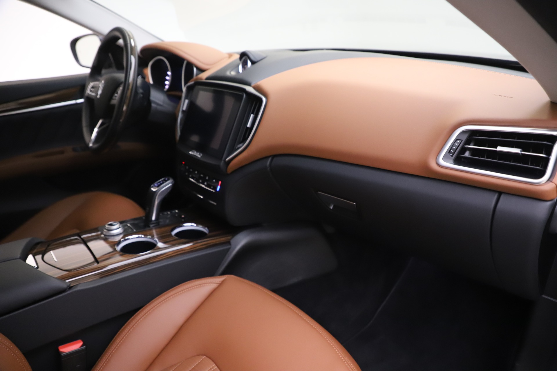 New 2020 Maserati Ghibli S Q4 GranLusso | St. Petersburg, FL