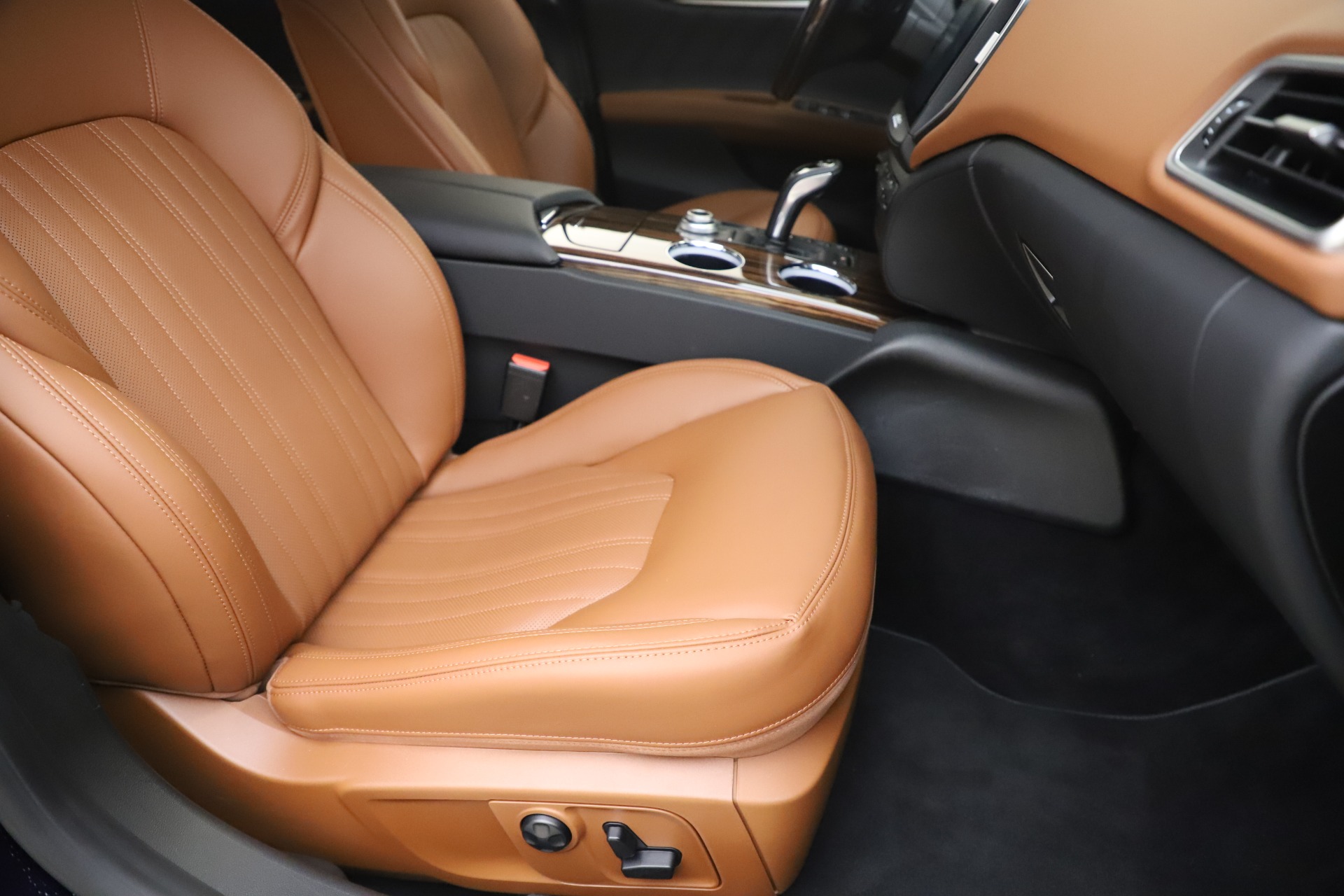 New 2020 Maserati Ghibli S Q4 GranLusso | St. Petersburg, FL