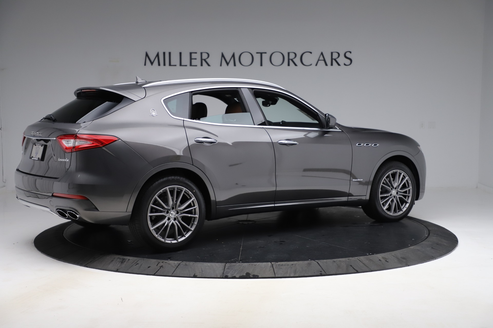 New 2020 Maserati Levante Q4 GranLusso | St. Petersburg, FL