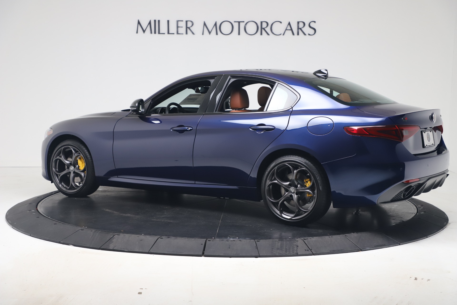 New 2020 Alfa Romeo Giulia Ti Sport Q4 | St. Petersburg, FL
