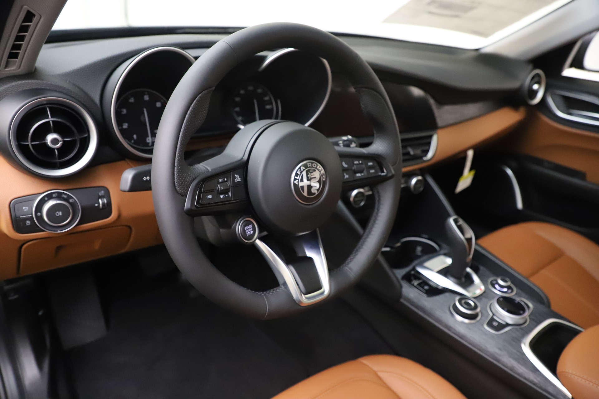 New 2020 Alfa Romeo Giulia Q4 | St. Petersburg, FL