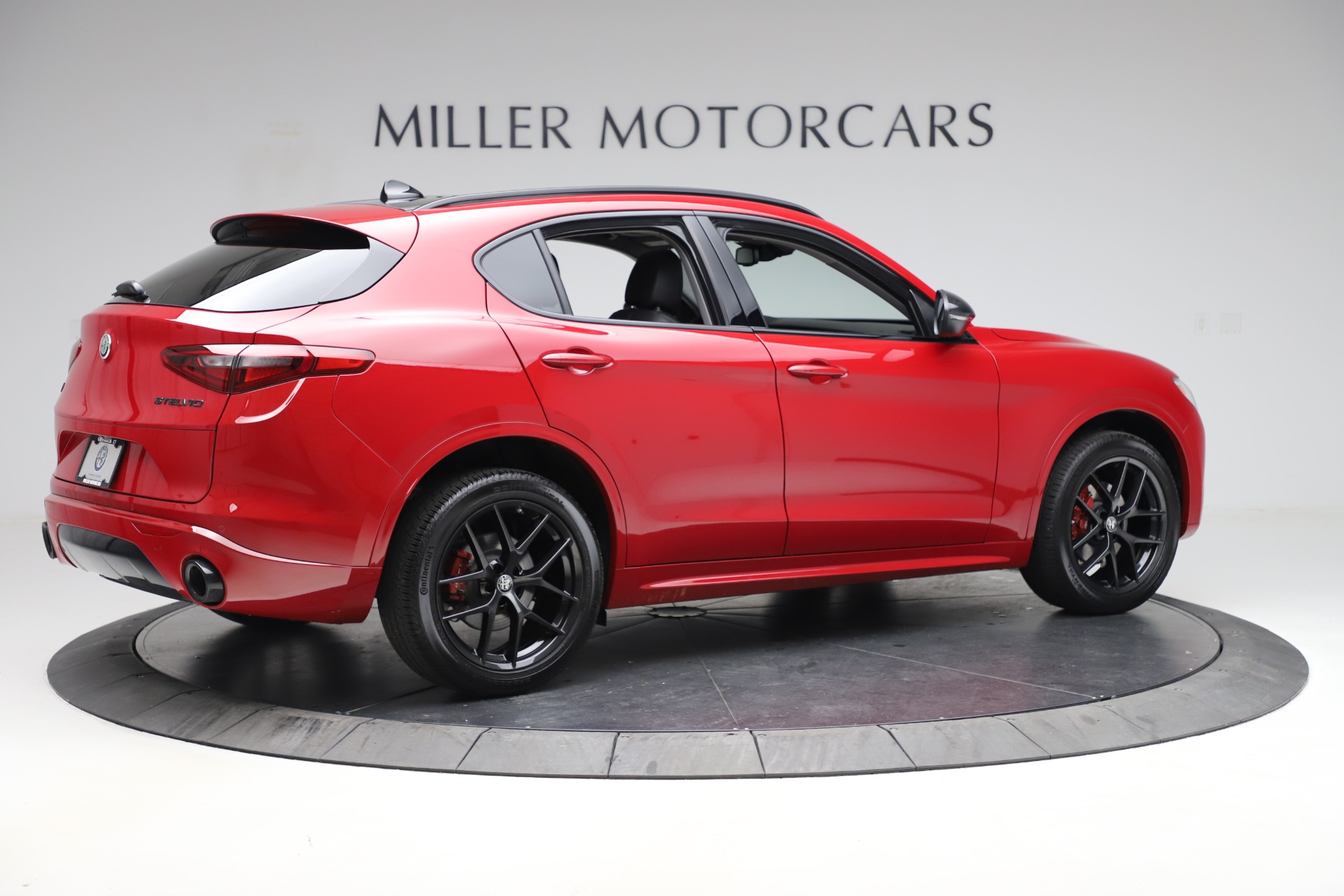 New 2020 Alfa Romeo Stelvio Sport Q4 | St. Petersburg, FL