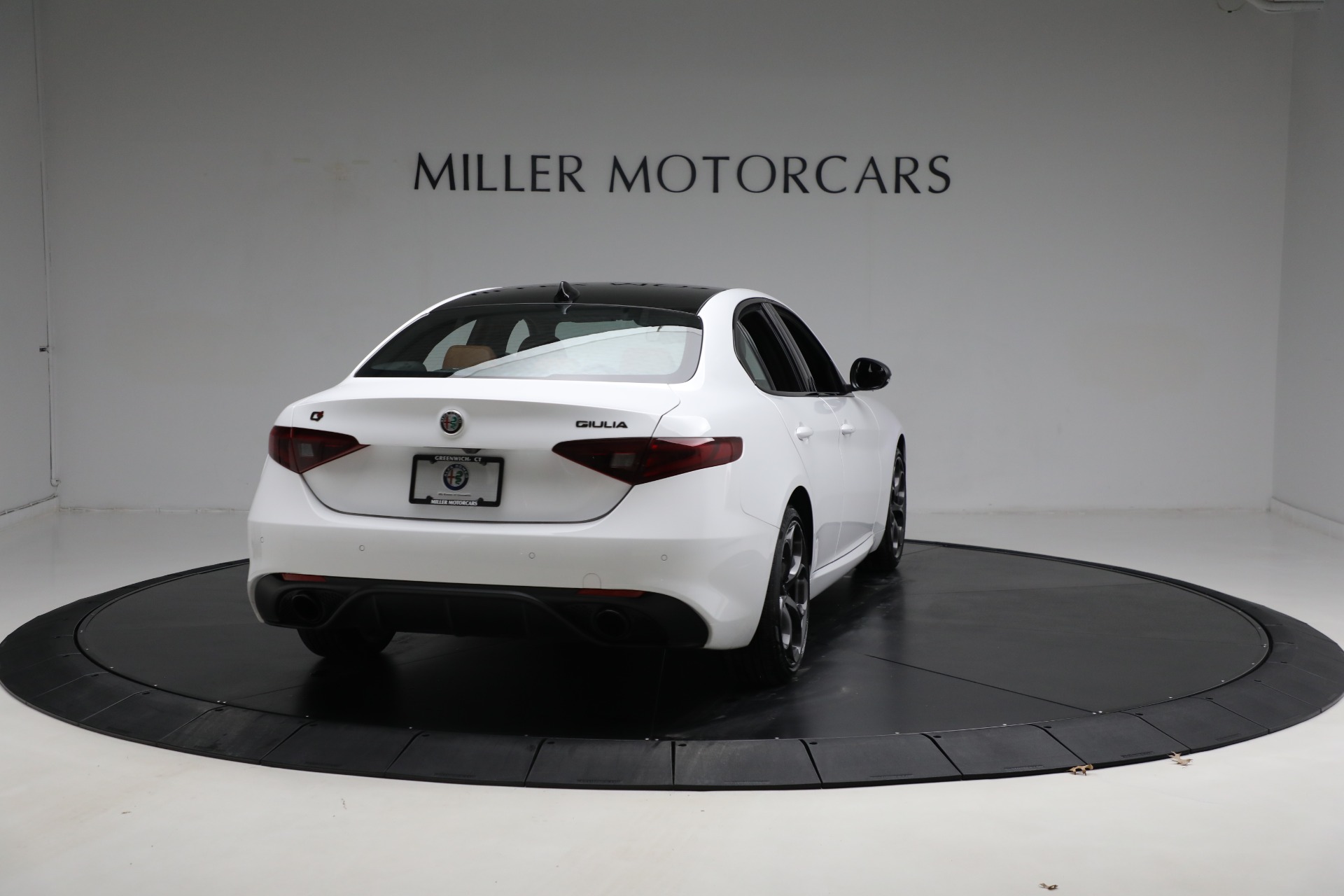 New 2020 Alfa Romeo Giulia Ti Sport Q4 | St. Petersburg, FL
