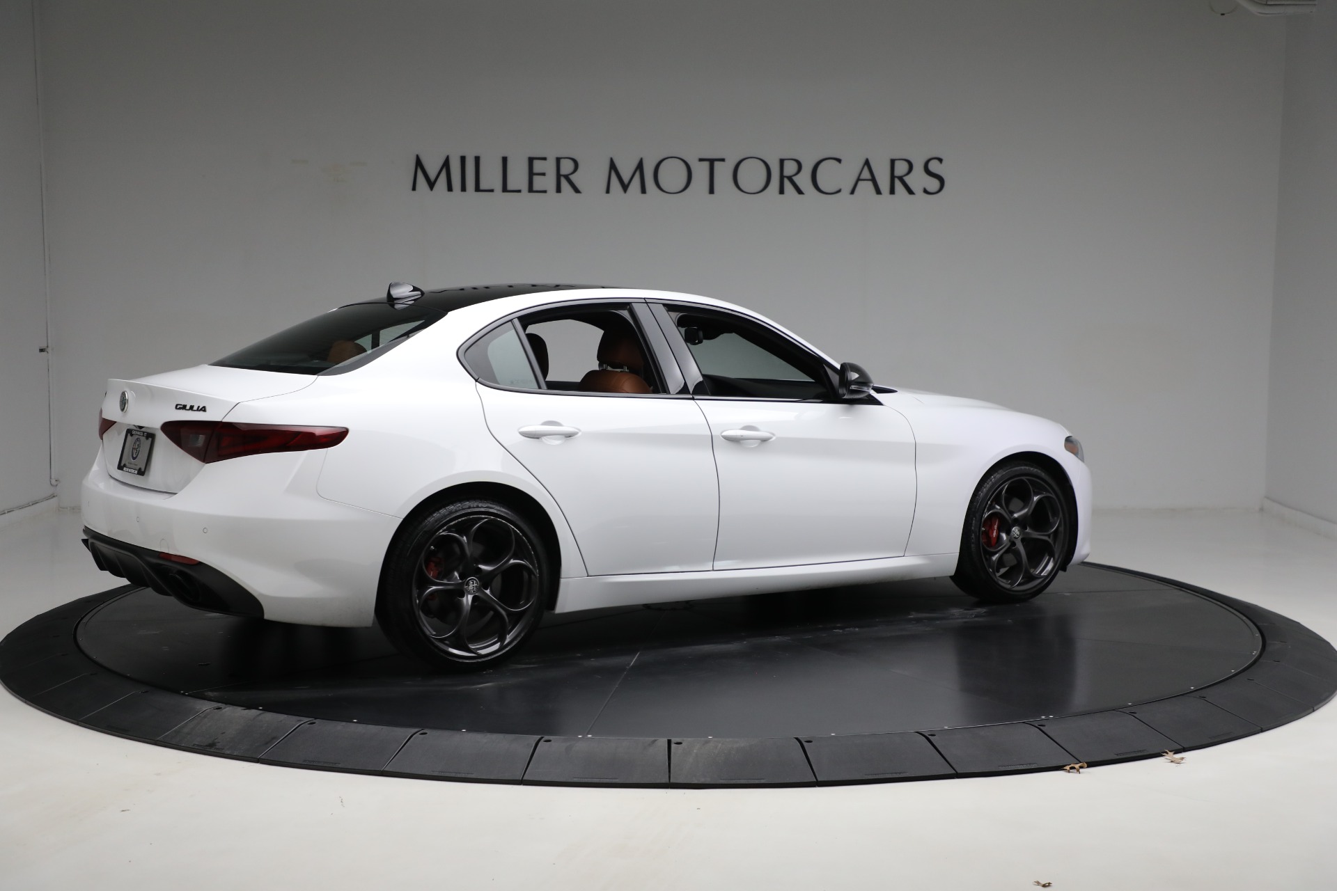 New 2020 Alfa Romeo Giulia Ti Sport Q4 | St. Petersburg, FL