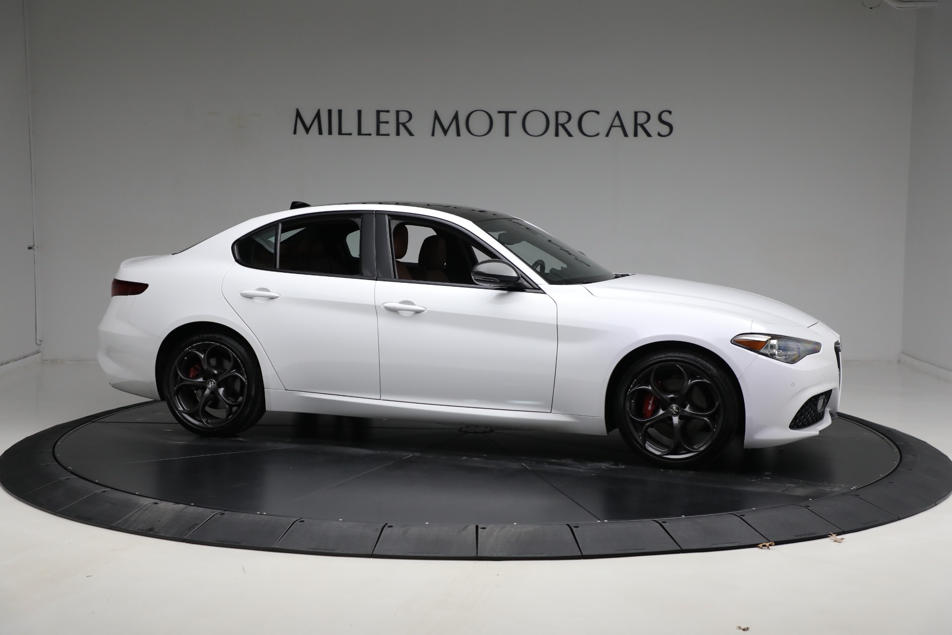 New 2020 Alfa Romeo Giulia Ti Sport Q4 | St. Petersburg, FL