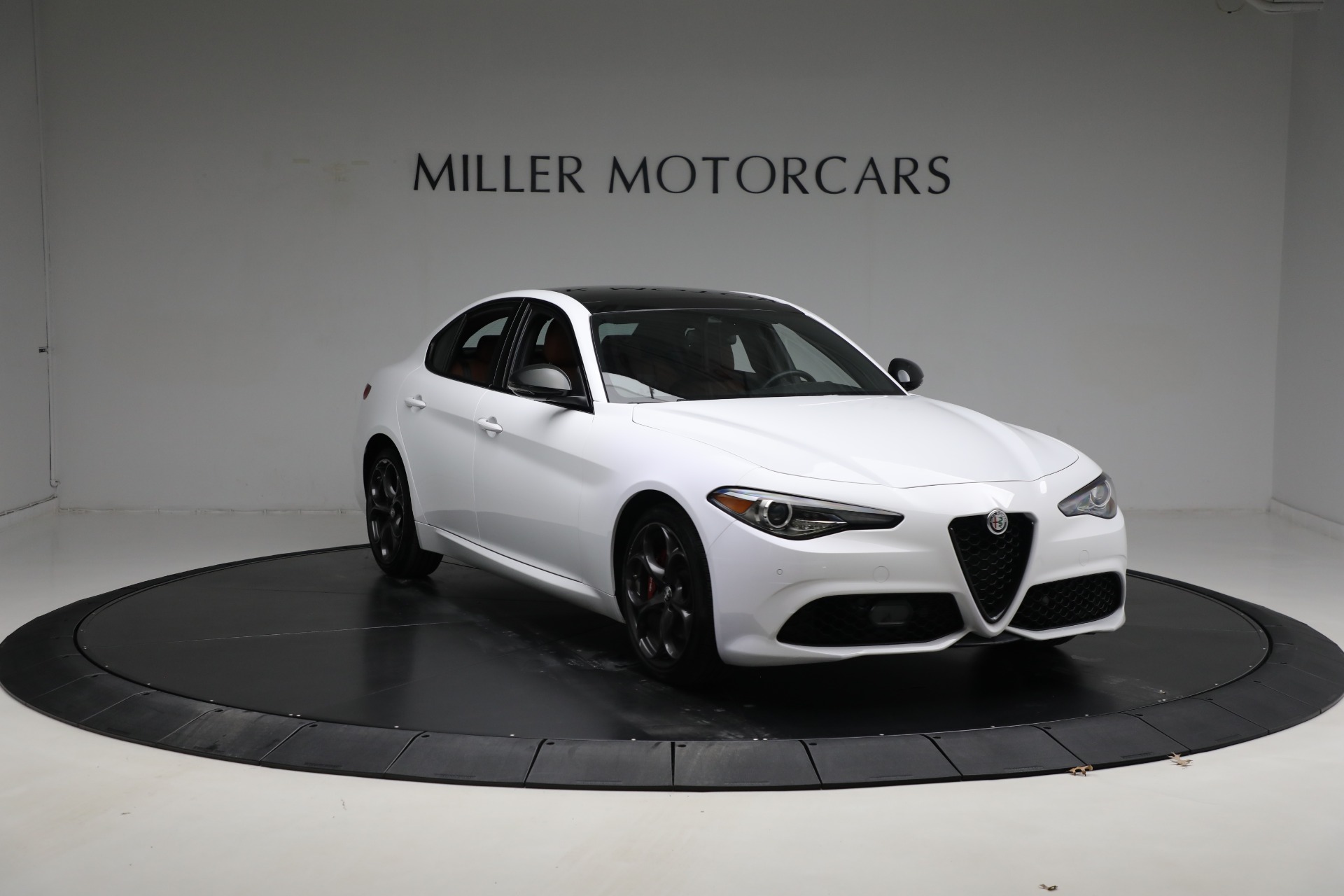 New 2020 Alfa Romeo Giulia Ti Sport Q4 | St. Petersburg, FL