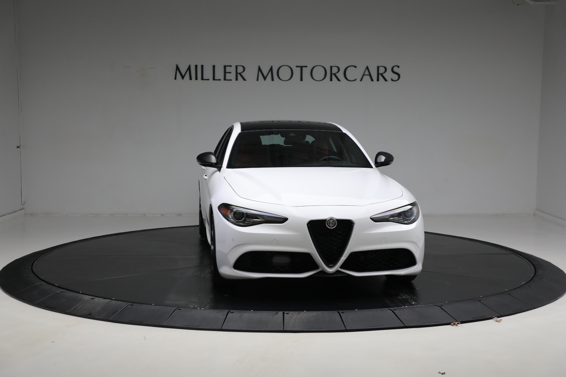 New 2020 Alfa Romeo Giulia Ti Sport Q4 | St. Petersburg, FL