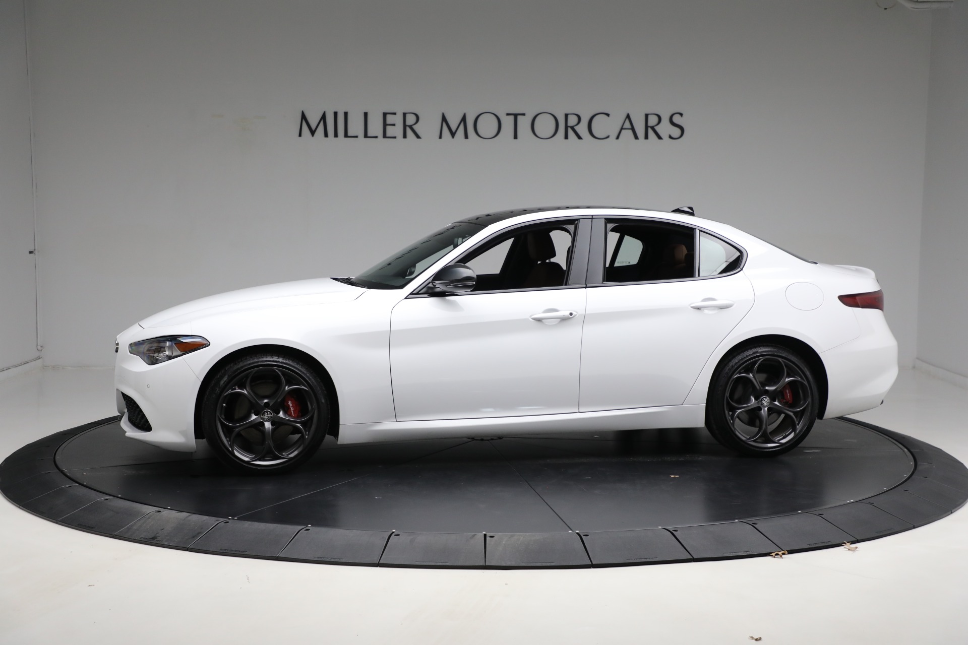 New 2020 Alfa Romeo Giulia Ti Sport Q4 | St. Petersburg, FL